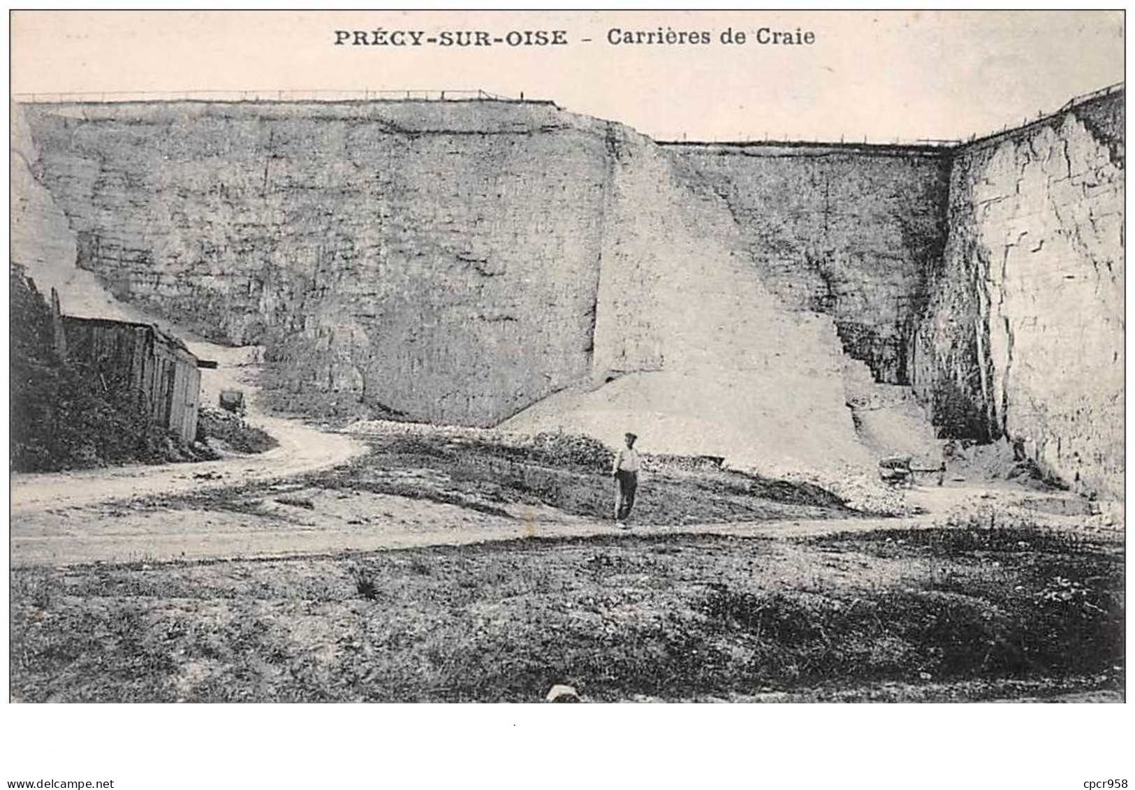 60 . N°45047 . Precy Sur Oise. Carrieres De Craie . Mine - Précy-sur-Oise