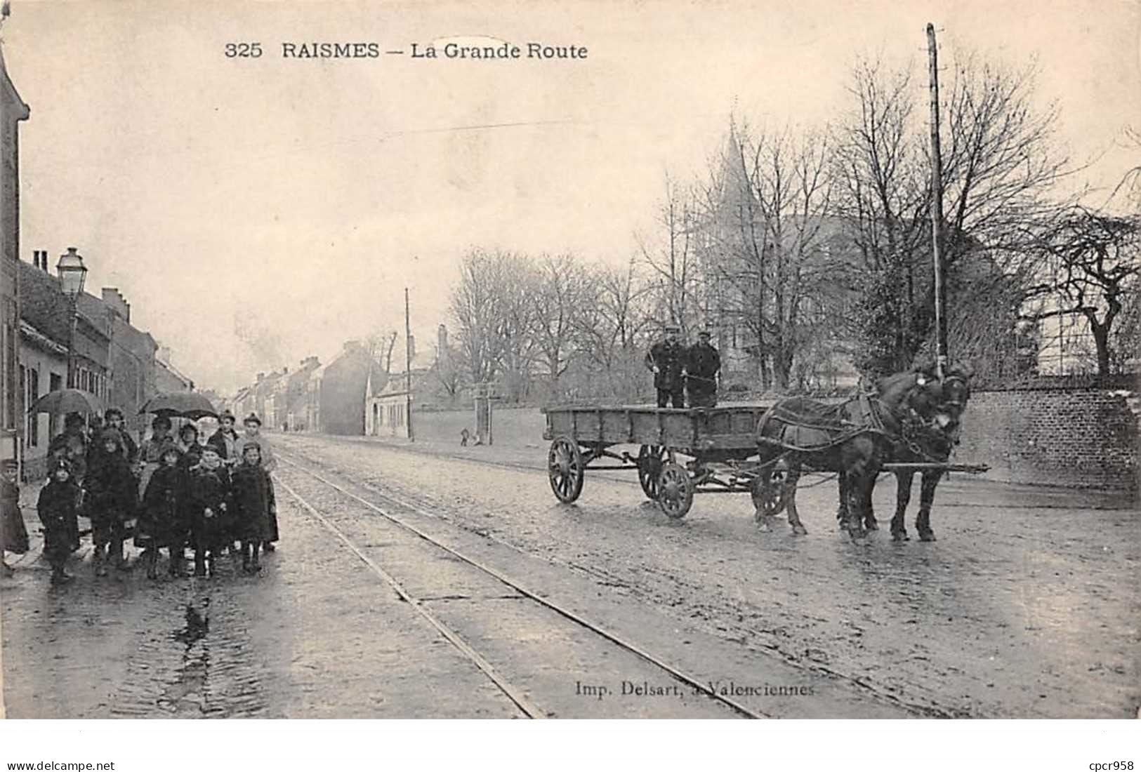 59. N°103742 .raismes .la Grande Route .attelage . - Raismes