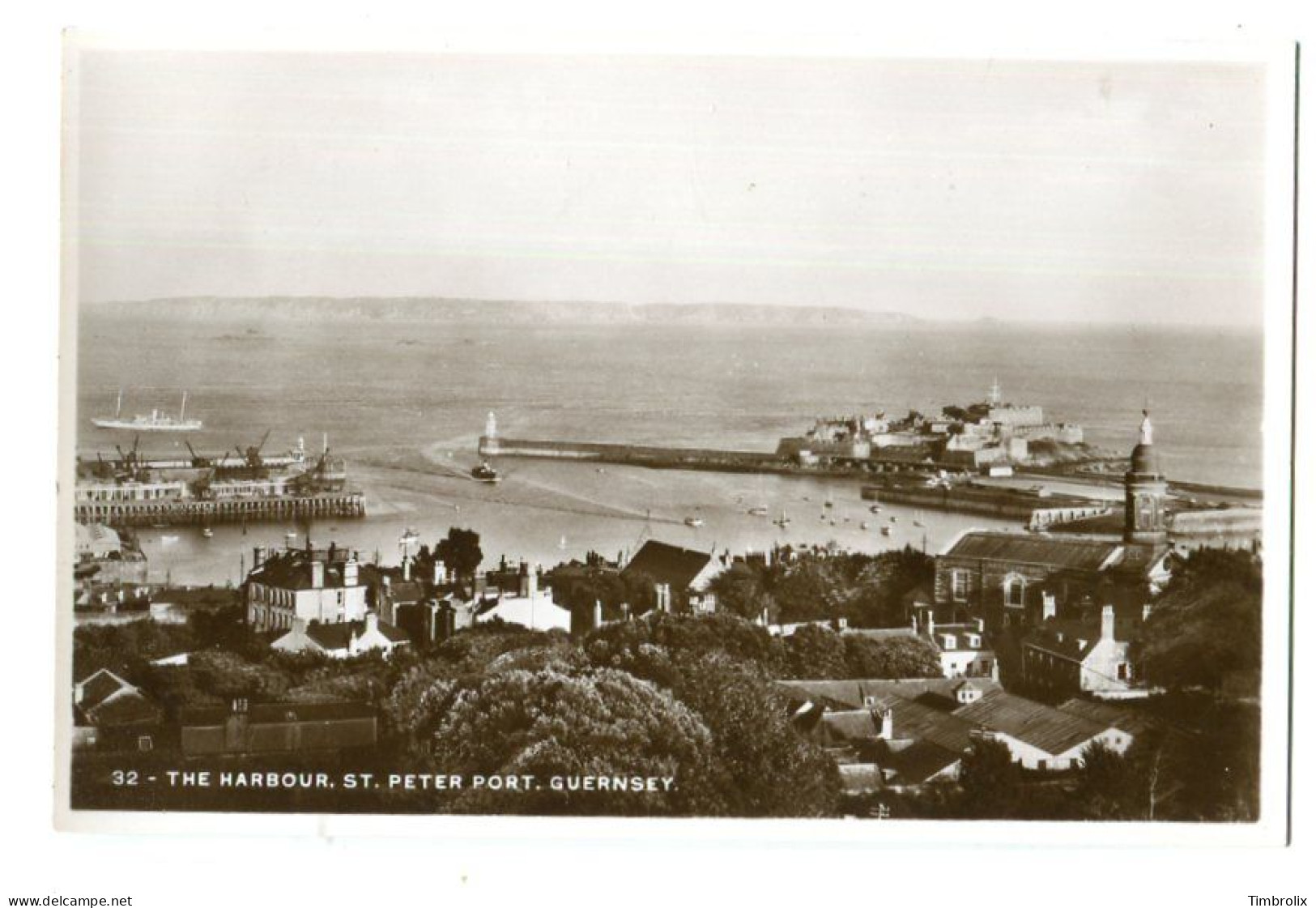 GUERNSEY - ST. PETER PORT, TOWN CHURCH & QUAY., PORT SHOWING NEW JETTY - 3 Cpsm Superbes - Guernsey