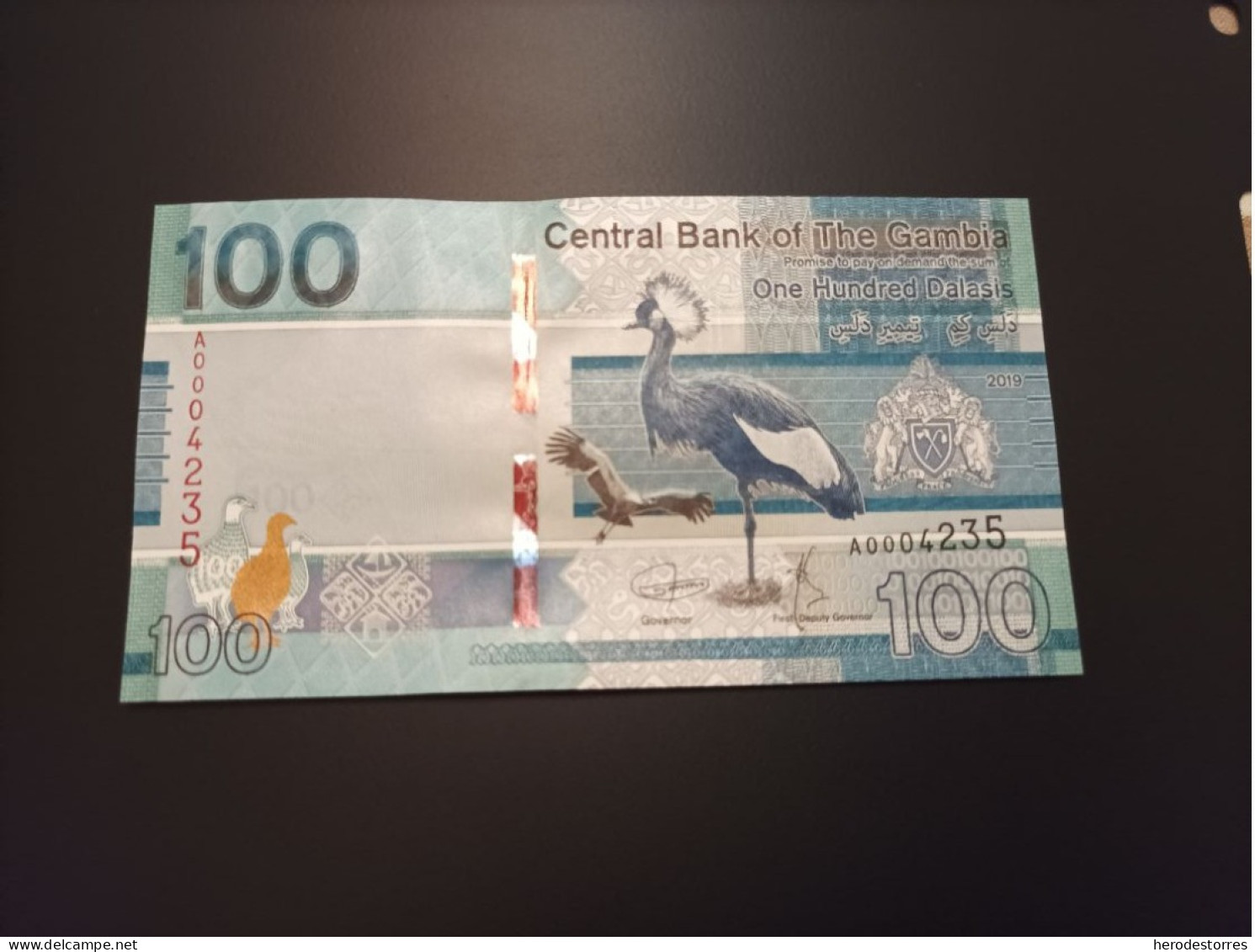 Billete Gambia 100 Dalasis Serie A0004235, Año 2019, Nº Bajisimo, UNC - Gambia