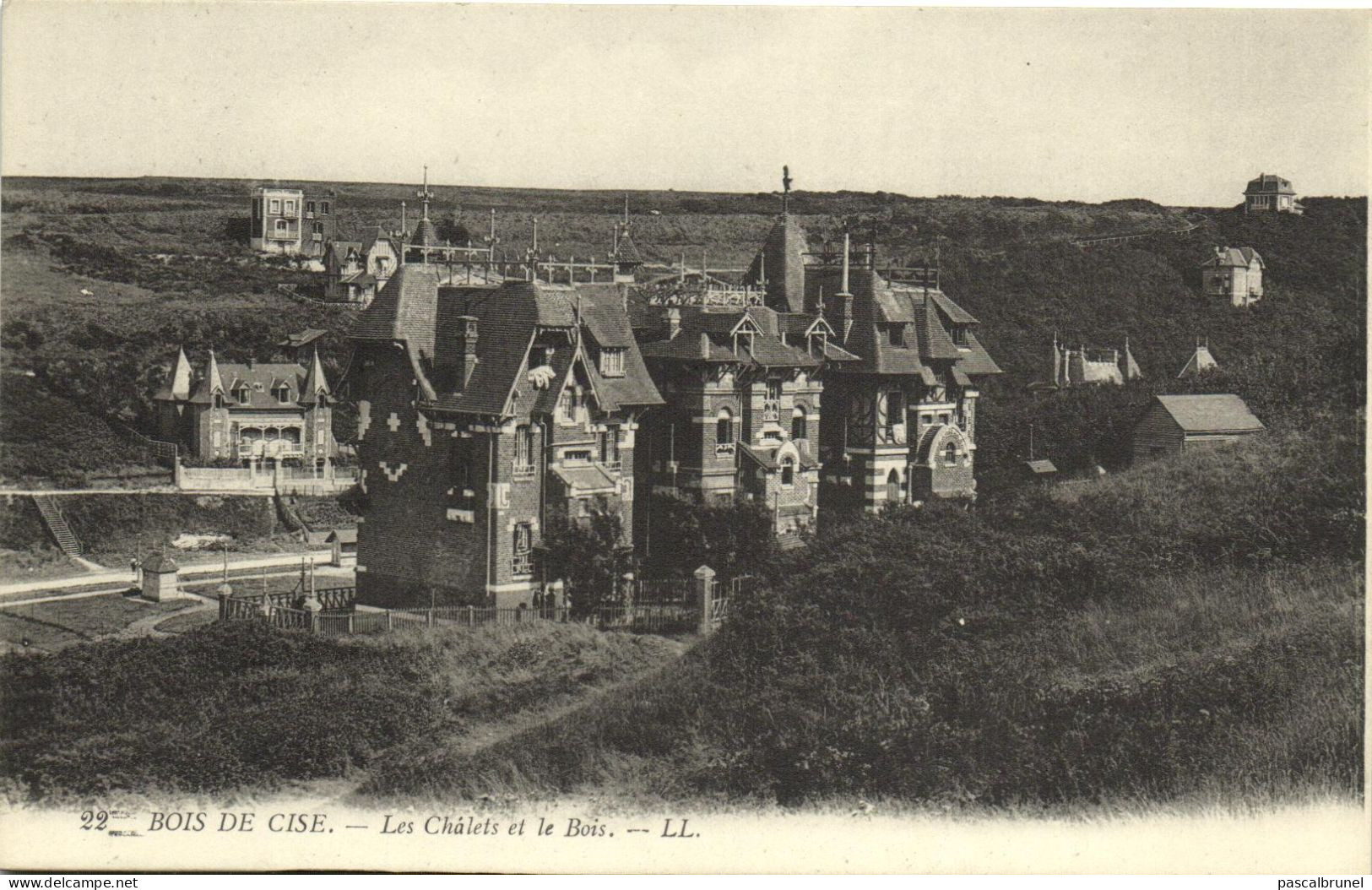 BOIS DE CISE -  LES CHALETS ET LE BOIS - Bois-de-Cise