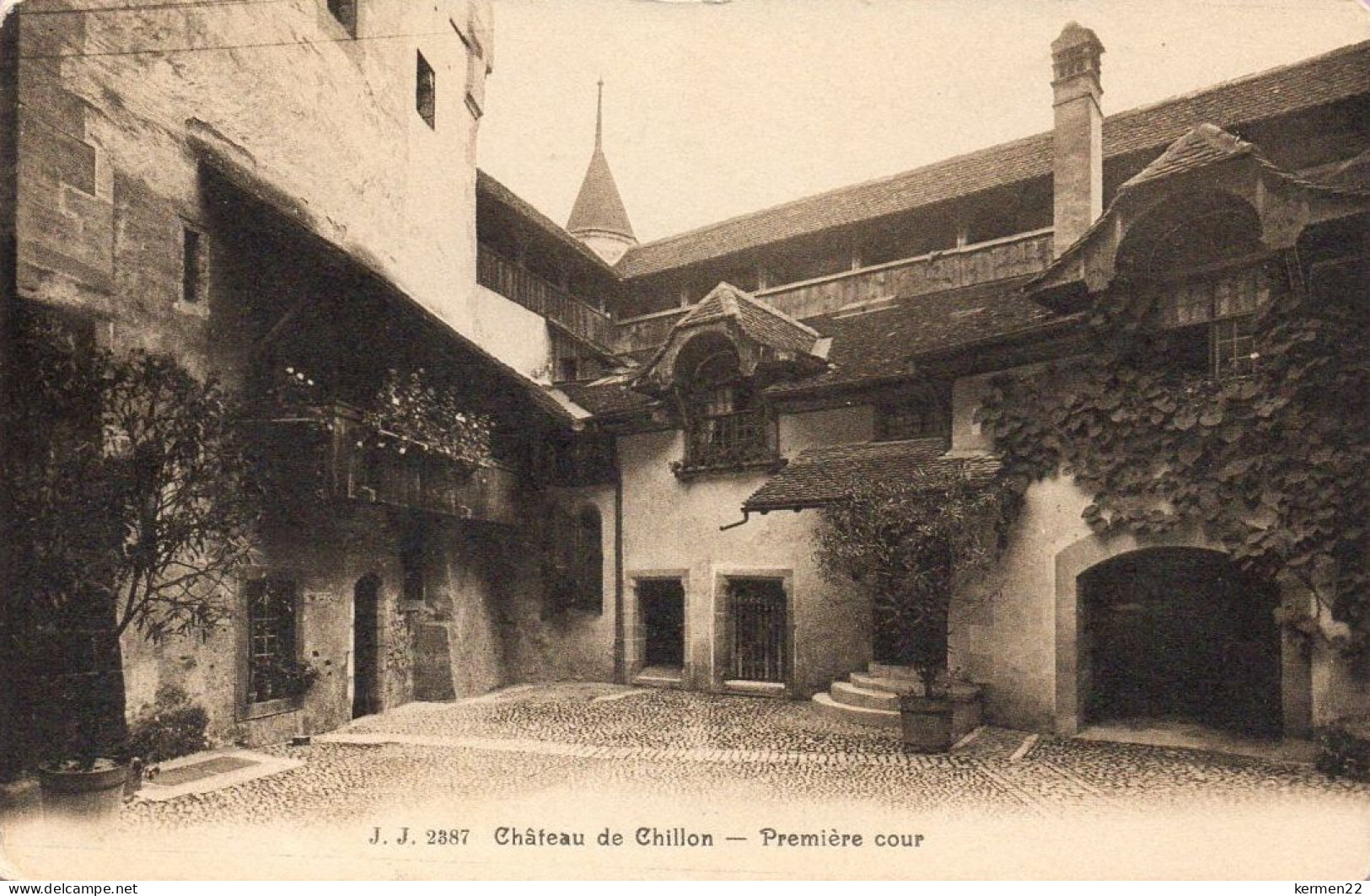 CPA SUISSE CHATEAU DE CHILLON PREMIERE COUR   (  VEYTAUX   ) - Premier