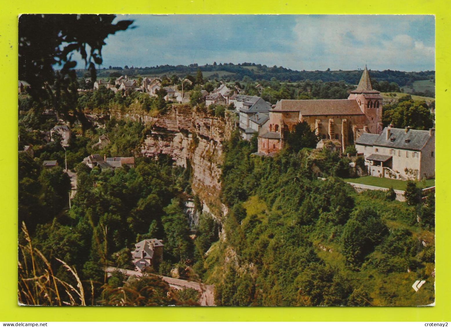 12 BOZOULS N°6 Vue Générale Et Le Trou De Bozouls VOIR DOS En 1980 - Bozouls