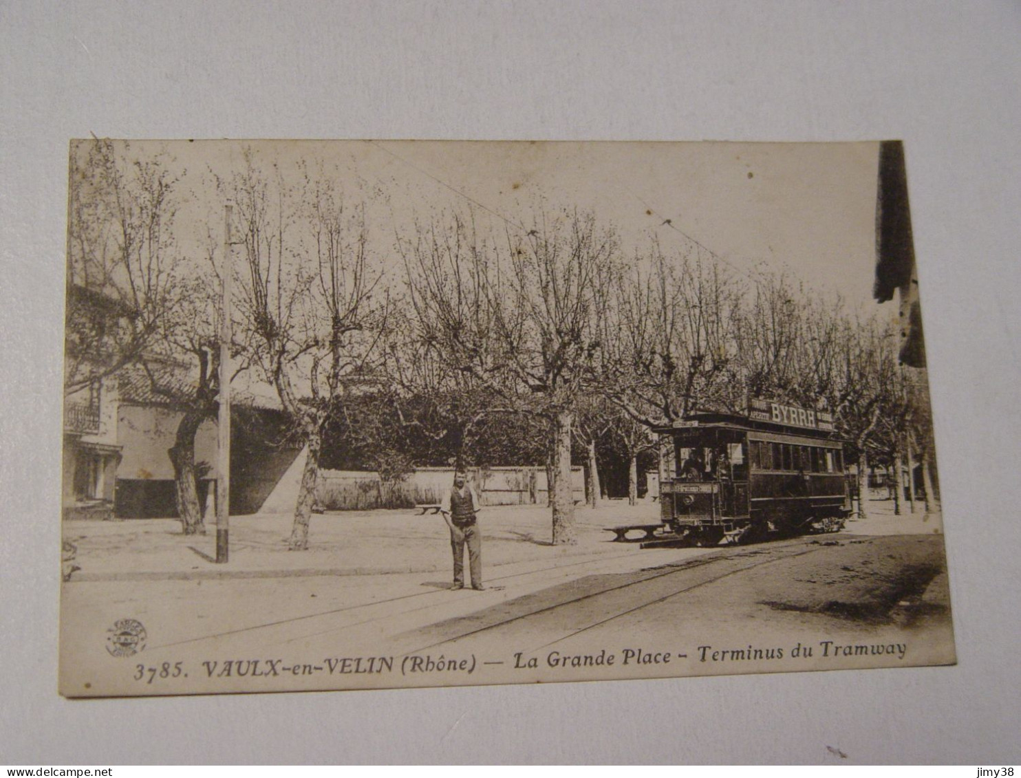 RHONE-VAUX EN VELIN-3785-LA GRANDE PLACE -TERMINUS DU TRAMWAY ANIMEE - Vaux-en-Velin