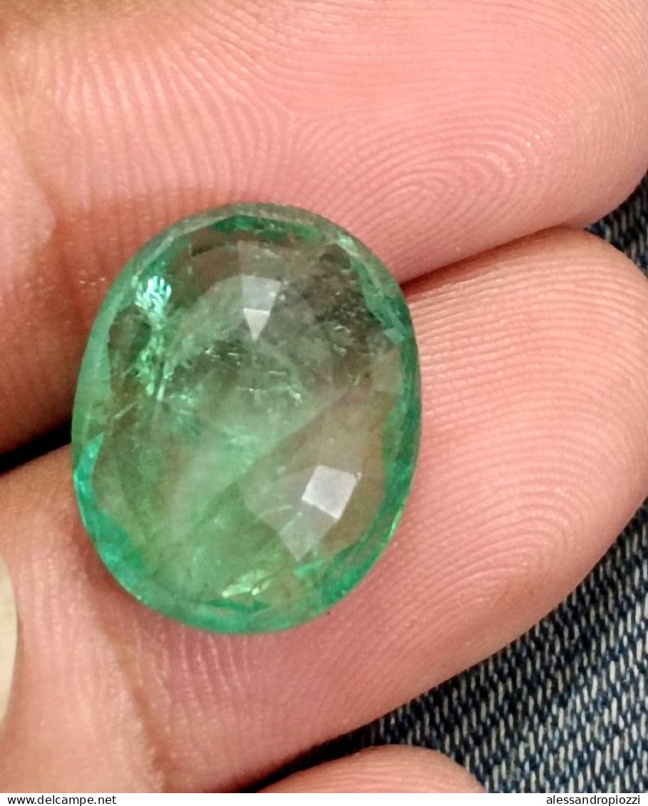 Smeraldo 13,36 Ct Cert.IGI - Emerald