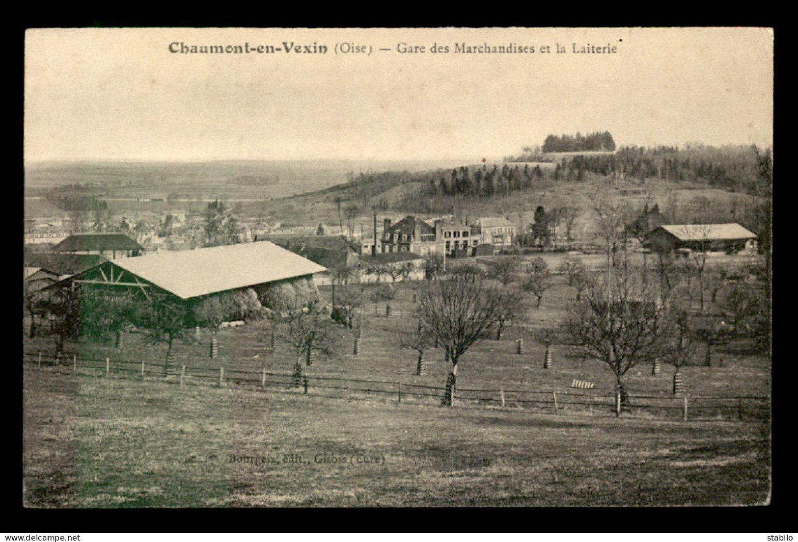 60 - CHAUMONT-EN-VEXIN - GARE DES MARCHANDISES ET LA LAITERIE - Chaumont En Vexin