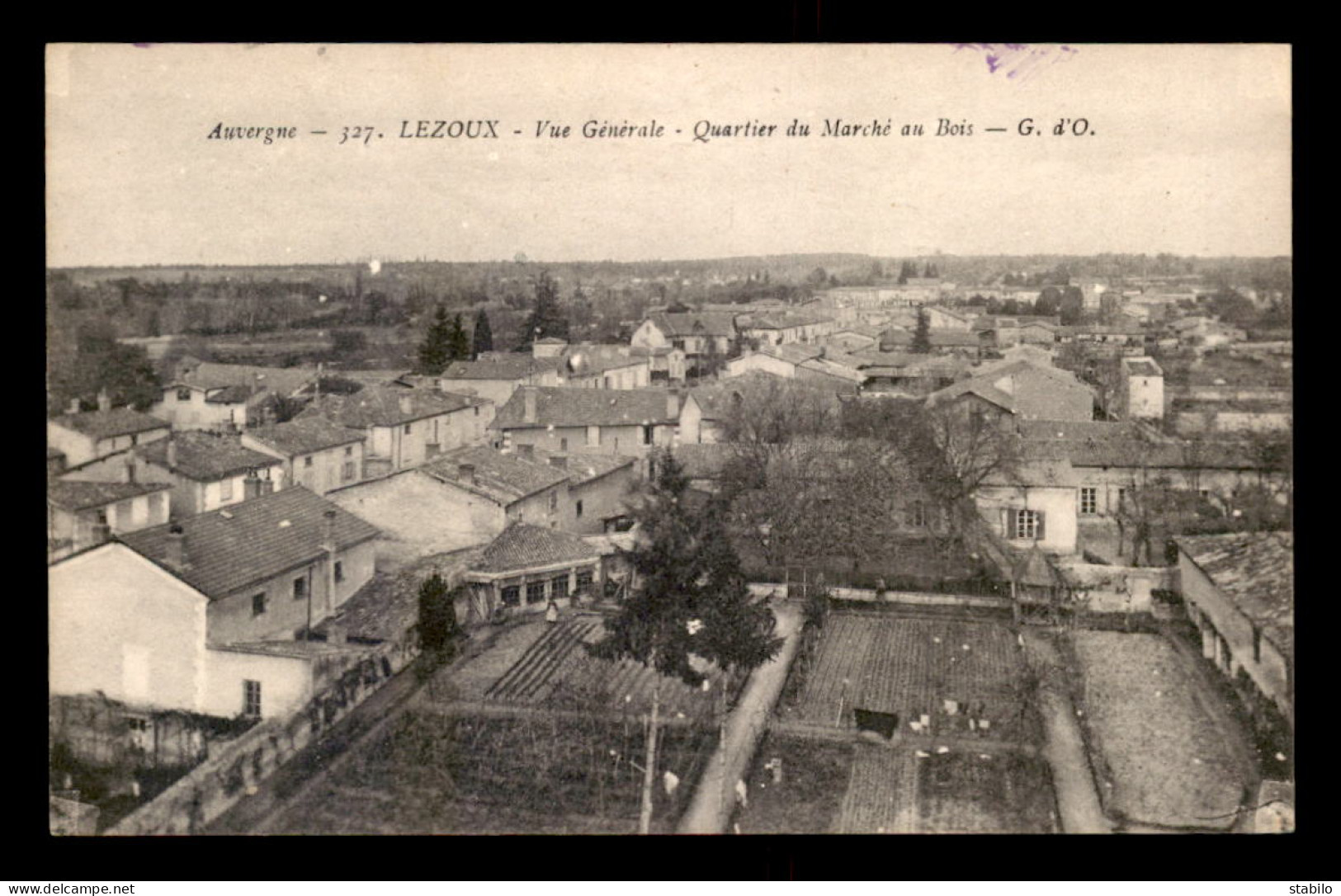 63 - LEZOUX - QUARTIER DU MARCHE AU BOIS - Lezoux