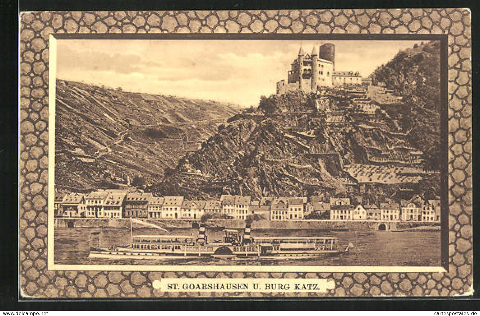 AK Sankt Goarshausen, Ortsansicht Mit Burg Katz, Dampfer Auf Dem Rhein  - St. Goar