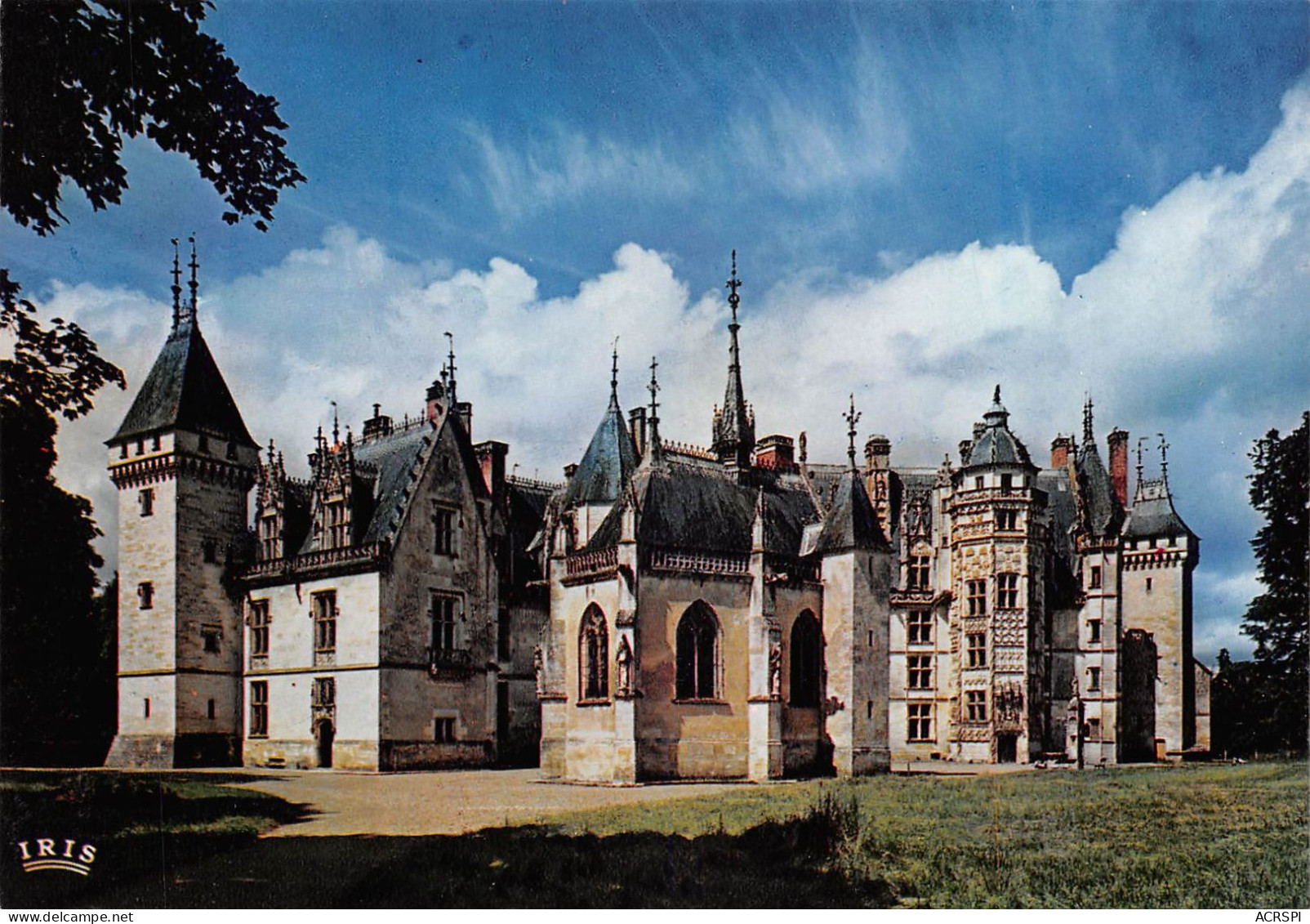 18 SAINT-AMAND-MONTROND  Chateau De Meilland  Carte Vierge éd CAP (Scan R/V) N°   19   \MS9016 - Saint-Amand-Montrond
