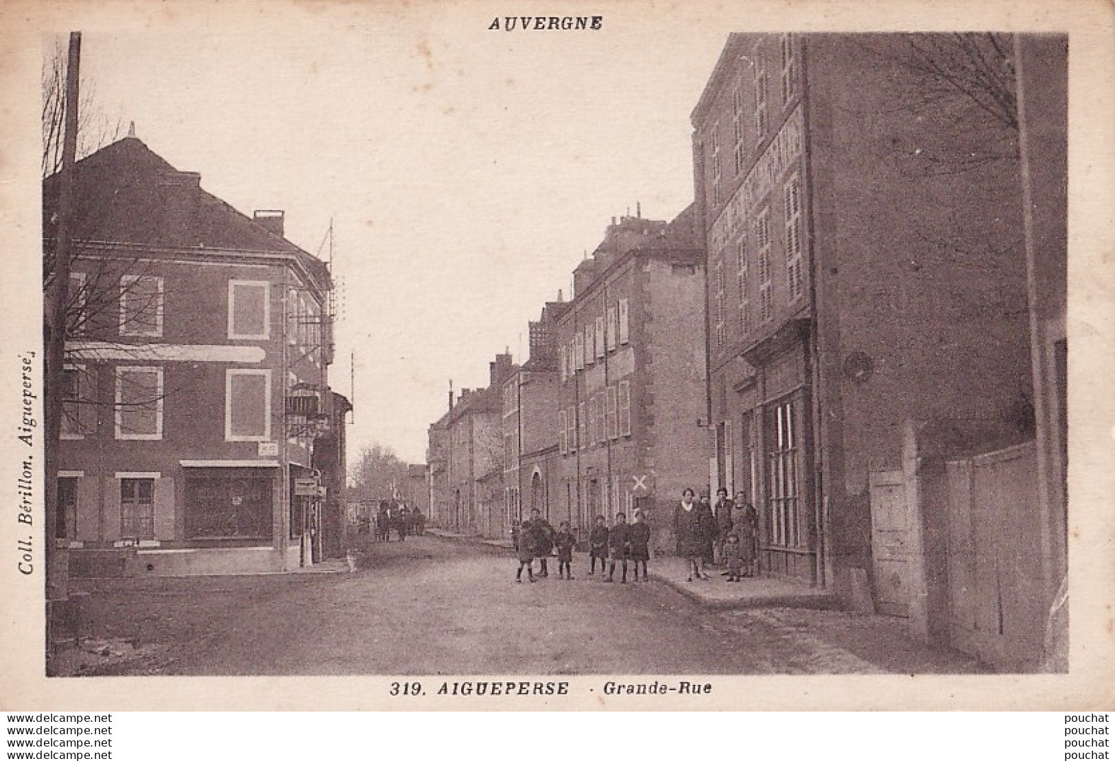 J3-63) AIGUEPERSE - GRANDE RUE  - ( ANIMEE - HABITANTS - ECOLIERS - 2 SCANS ) - Aigueperse