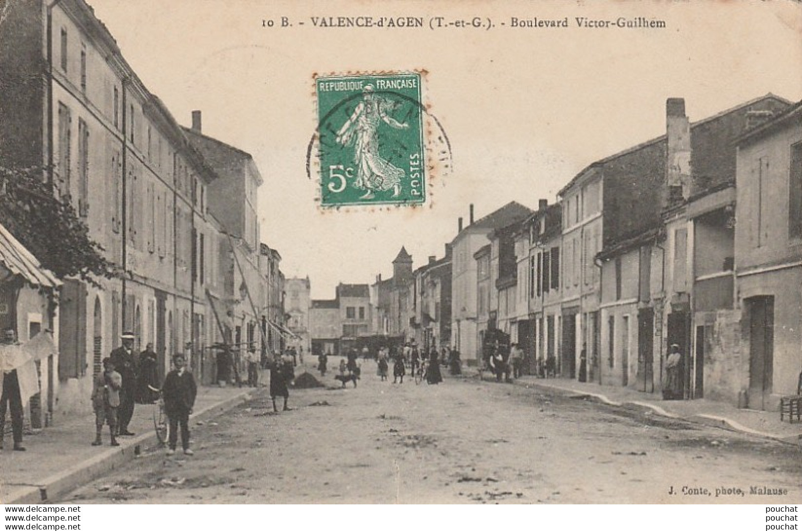 D5-82) VALENCE D'AGEN (TARN ET GARONNE) BOULEVARD VICTOR GUILHEM  - (ANIMEE  - VILLAGEOIS) - Valence