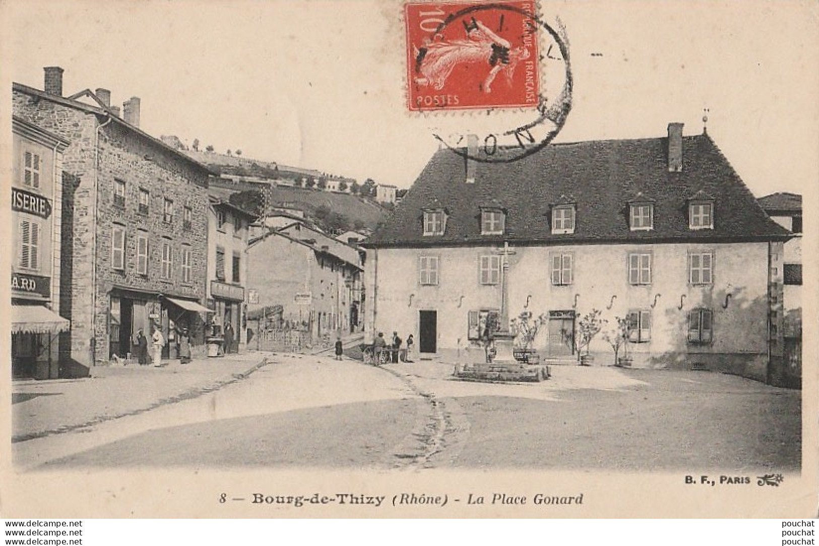 D20- 69) BOURD DE THIZY (RHONE) LA PLACE  GONARD - (PETITE ANIMATION) - Thizy