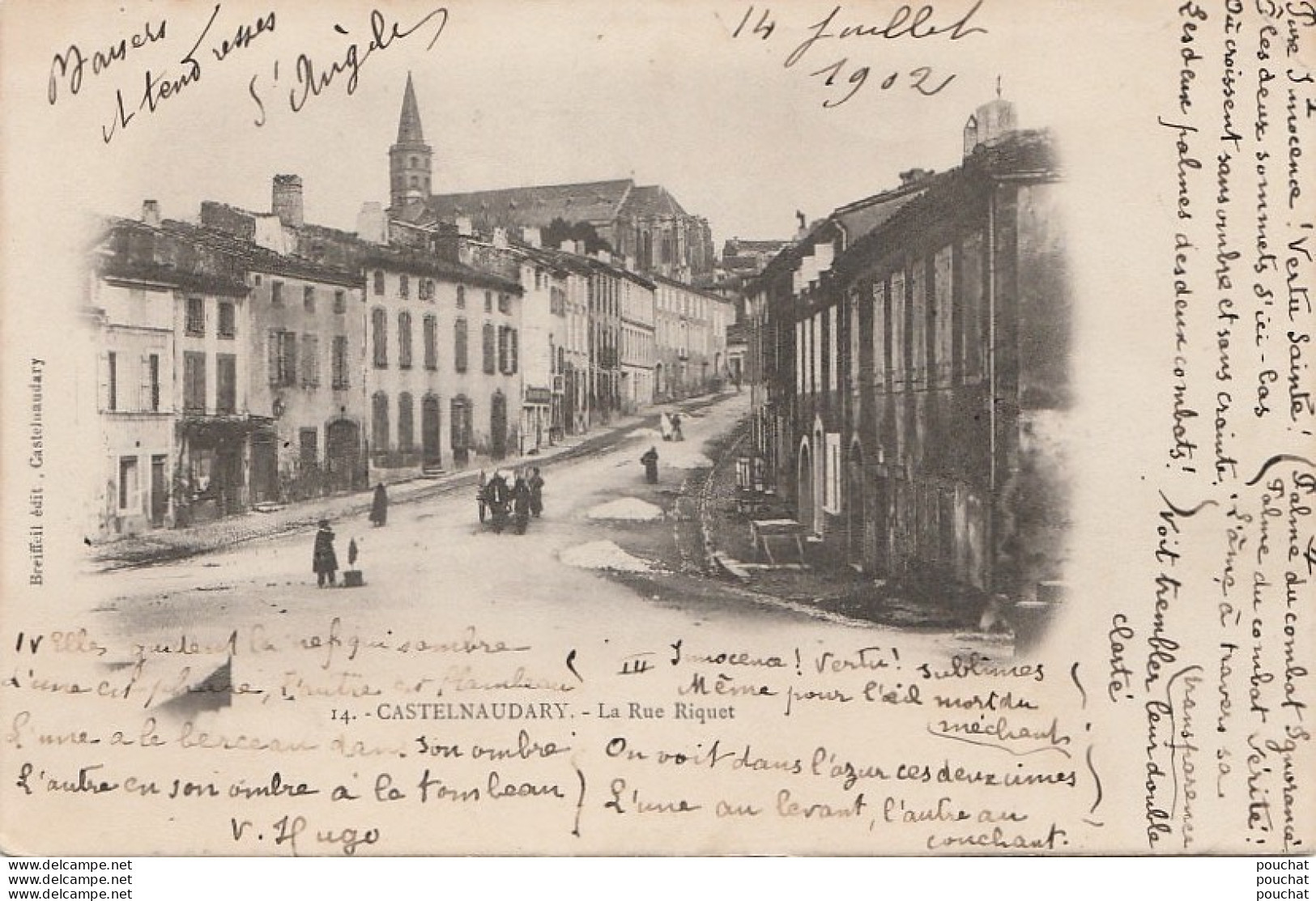 D22- 11) CASTELNAUDARY - LA RUE RIQUET   - (PETITE ANIMATION - OBLITERATION DE 1902  - 2 SCANS) - Castelnaudary