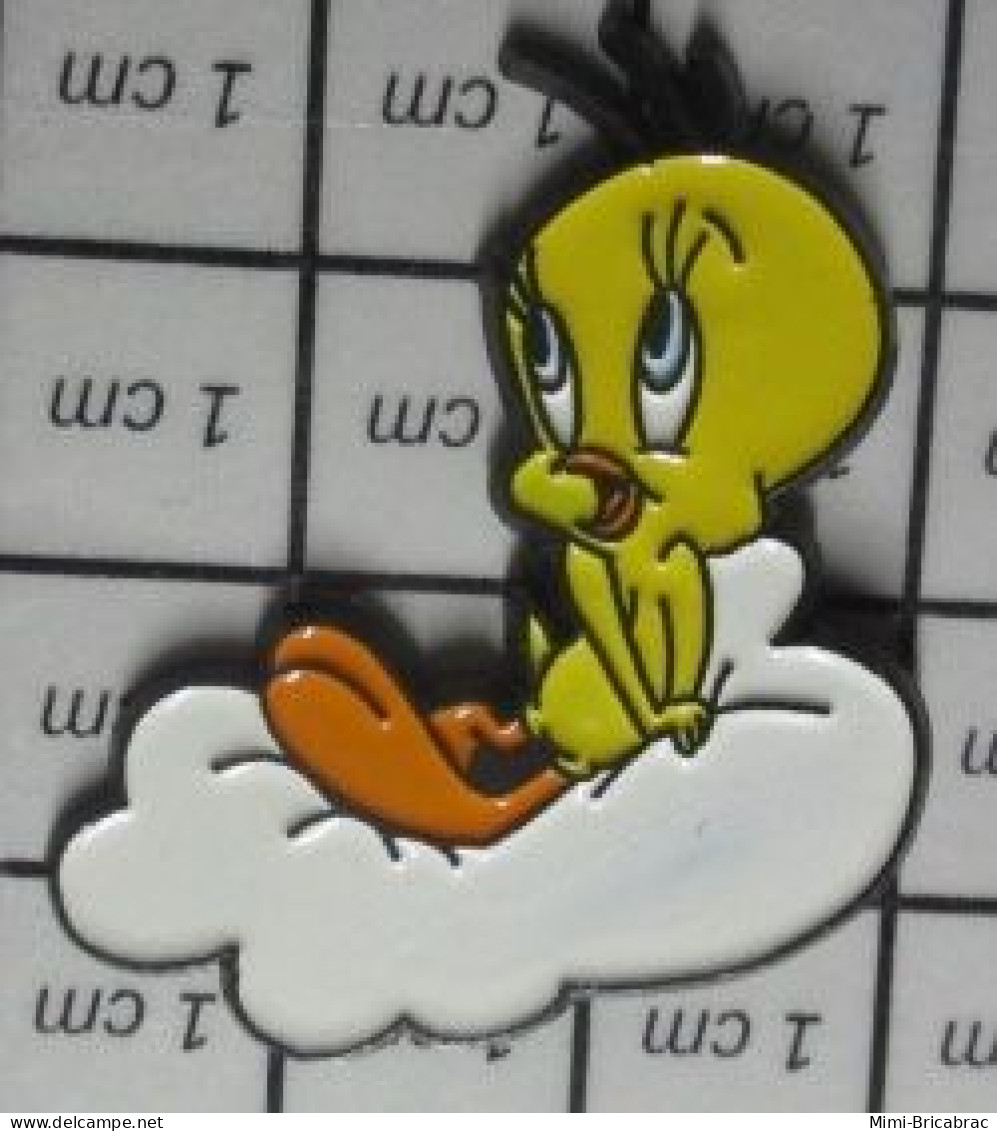 3217 Pin's Pins / Beau Et Rare / CINEMA / DESSIN ANIME TITI CANARI SUR UN NUAGE - Cinéma