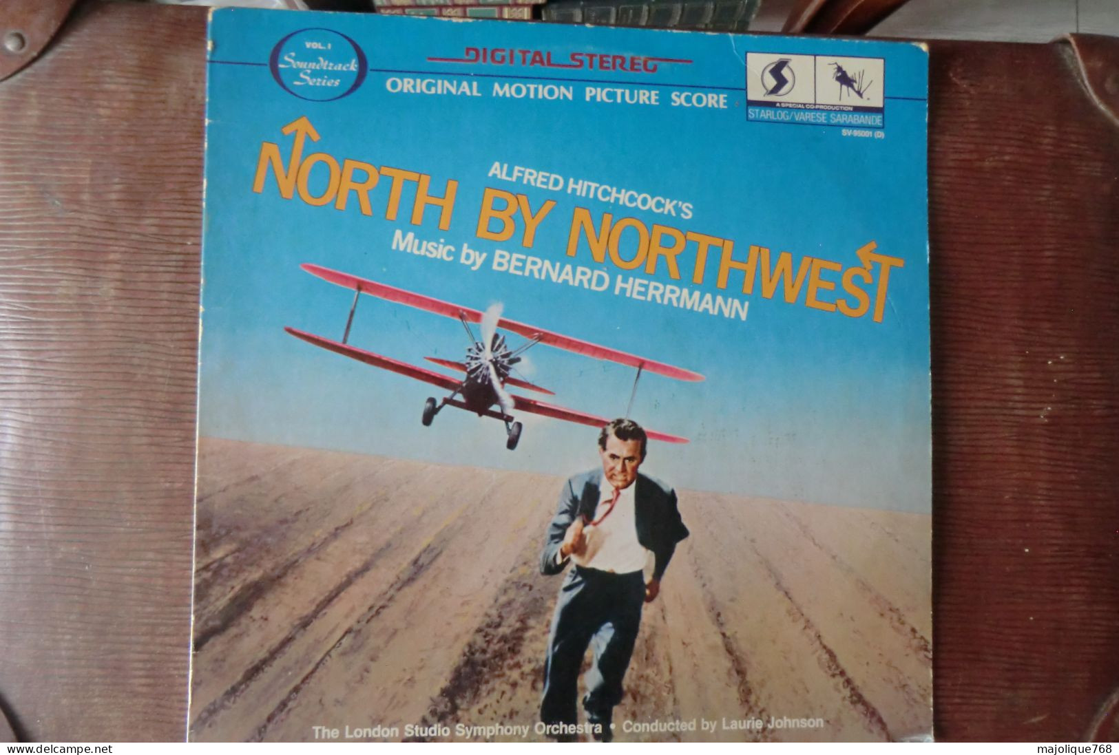 Disque North By Northwest Alfred Hitchcock's - Music By Bernard Herrmann - Varèse Sarabande Starl SV-95001(D) - US 1980 - Filmmuziek