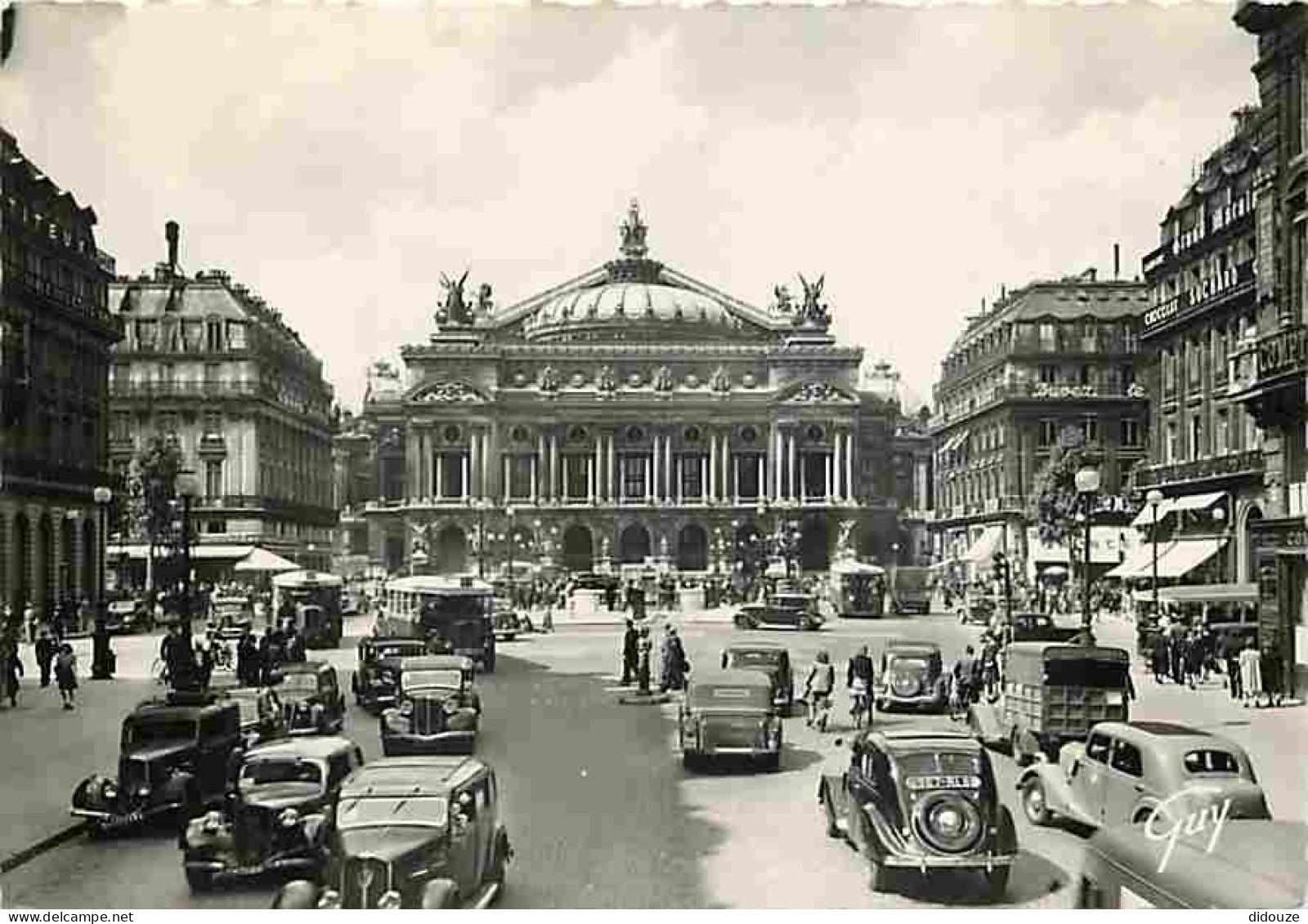 Automobiles - Paris - Place Et Théatre De L'Opéra - CPM - Voir Scans Recto-Verso - PKW