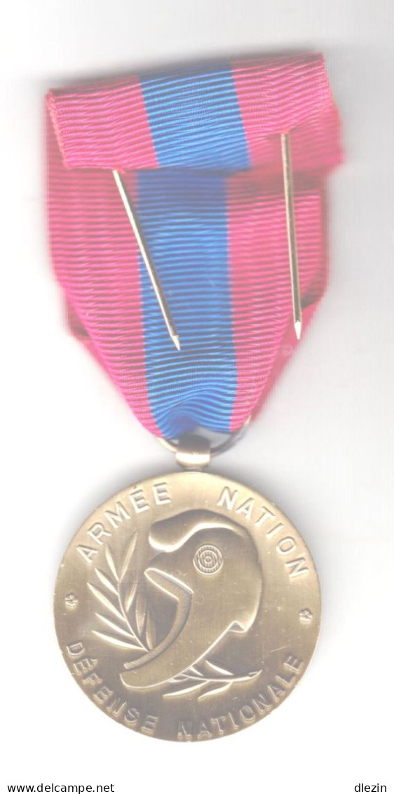 Médaille Défense Nationale "Bronze". Ordonnance. Etat Neuf. - Esercito