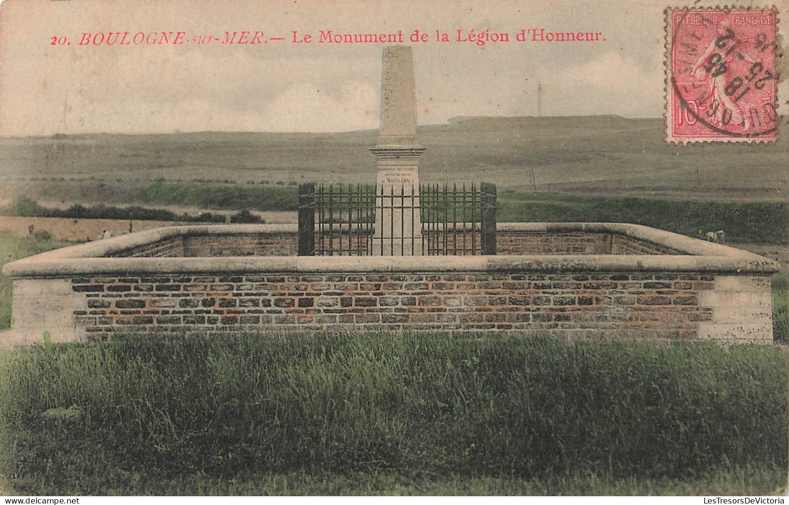 FRANCE - Boulogne Sur Mer - Le Monument De La Légion D'Honneur - Colorisé - Carte Postale Ancienne - Boulogne Sur Mer