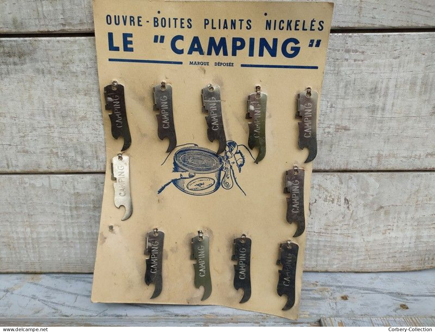Carton Publicitaire Ouvre-Boites Décapsuleurs Le Camping Vintage - Otros & Sin Clasificación