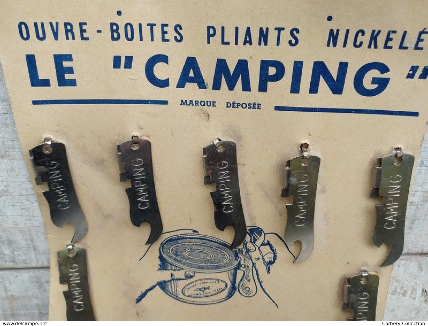 Carton Publicitaire Ouvre-Boites Décapsuleurs Le Camping Vintage - Autres & Non Classés