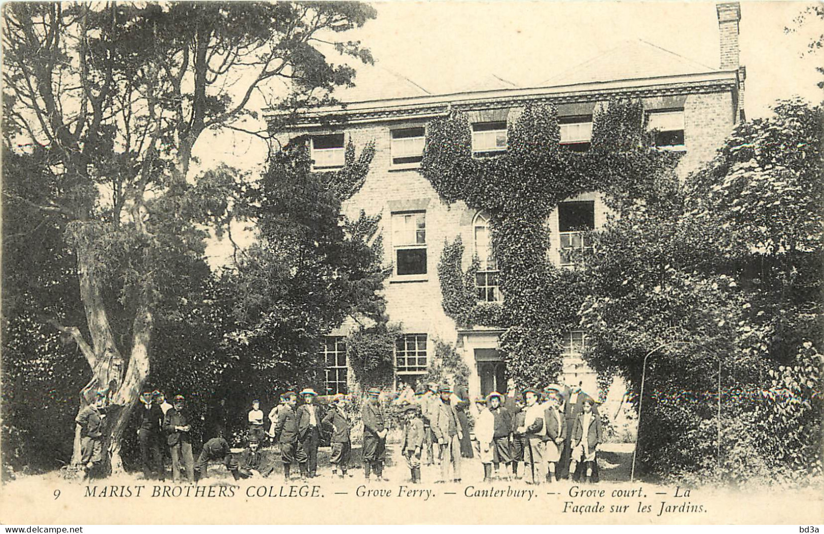 MARIST BROTHERS COLLEGE GROVE FERRY CANTERBURY LA FACADE SUR LES JARDINS - Canterbury