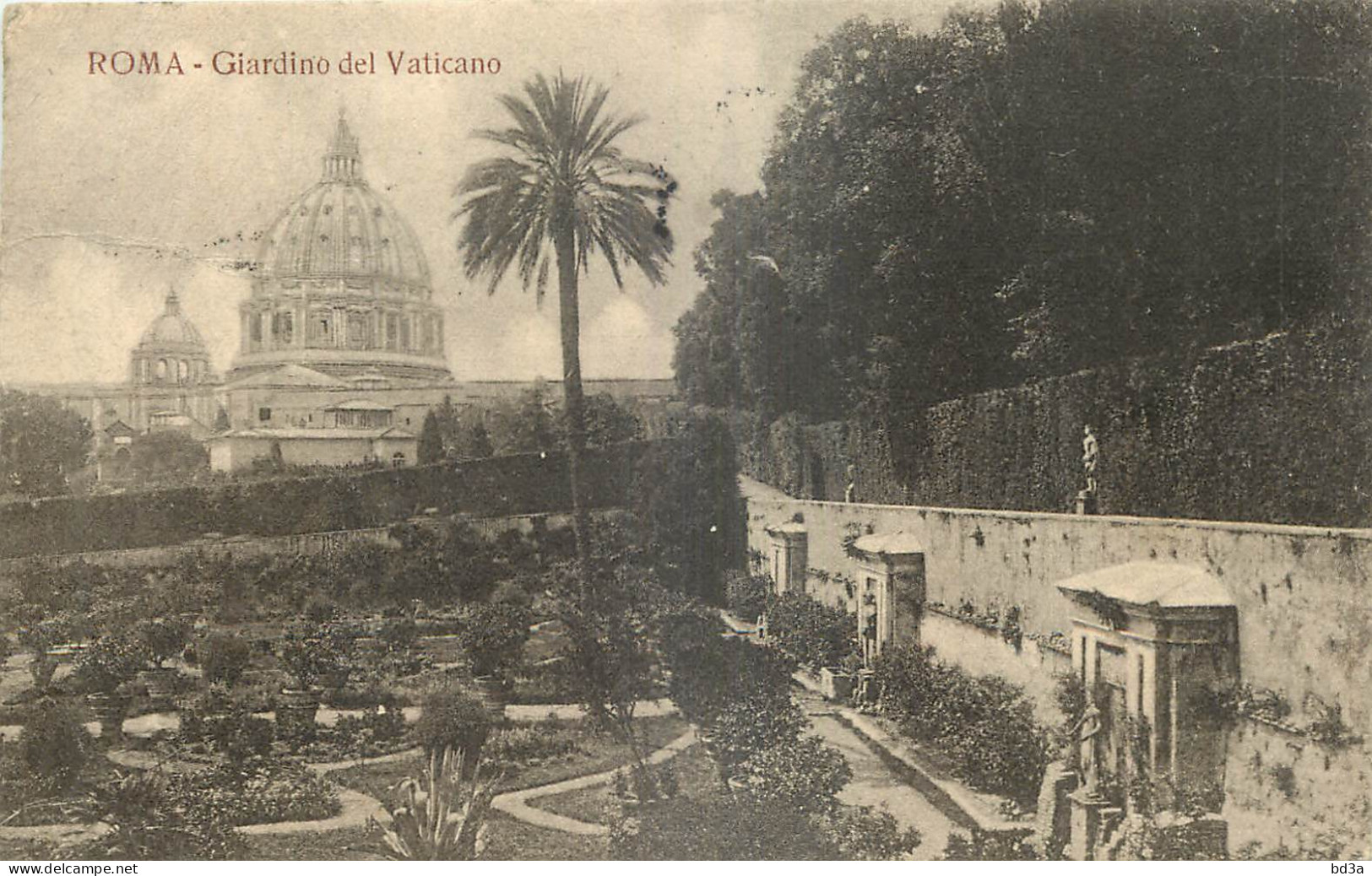 ITALIA  ROMA GIARDINO DEL VATICANO - Churches