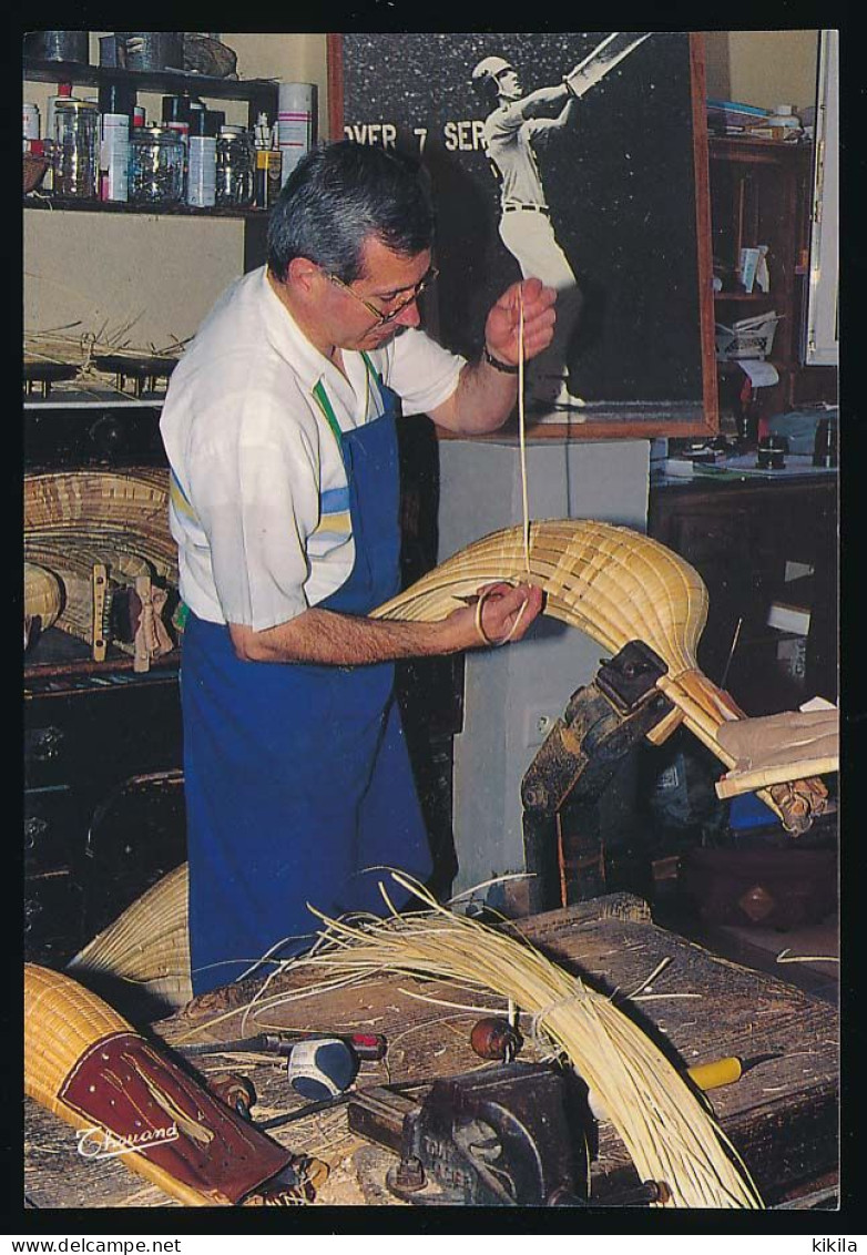 CPSM / CPM 10,5 X 15  Pyrénées Atlantique Pays Basque Fabricant De Chisteras  Gonzales à ANGLET - Anglet