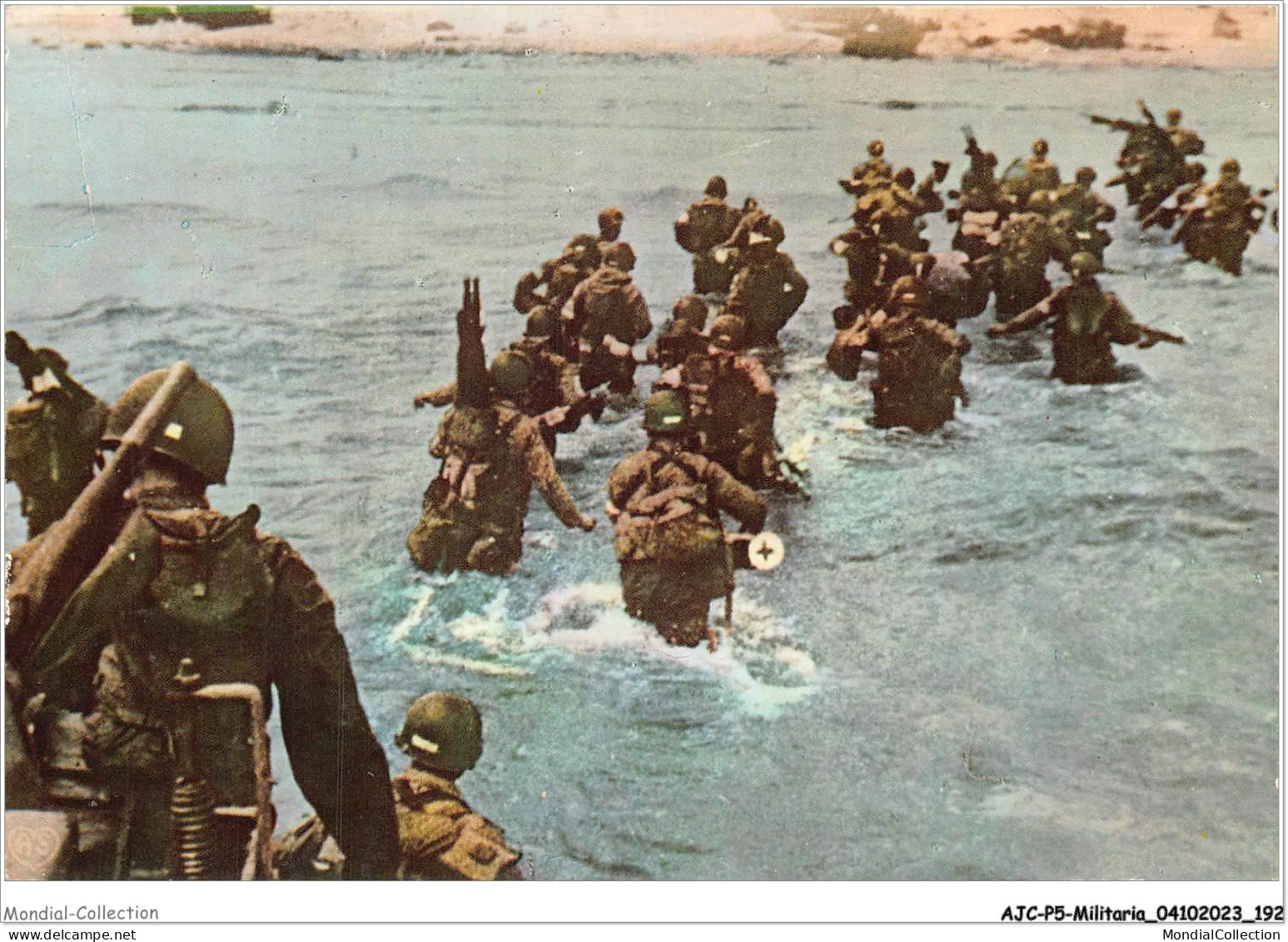 AJCP5-0516- MILITARIA - DEBARQUEMENT EN NORMANDIE - DES TROUPES DEBARQUEMENT SUR LA COTE NORMANDE - Andere Kriege