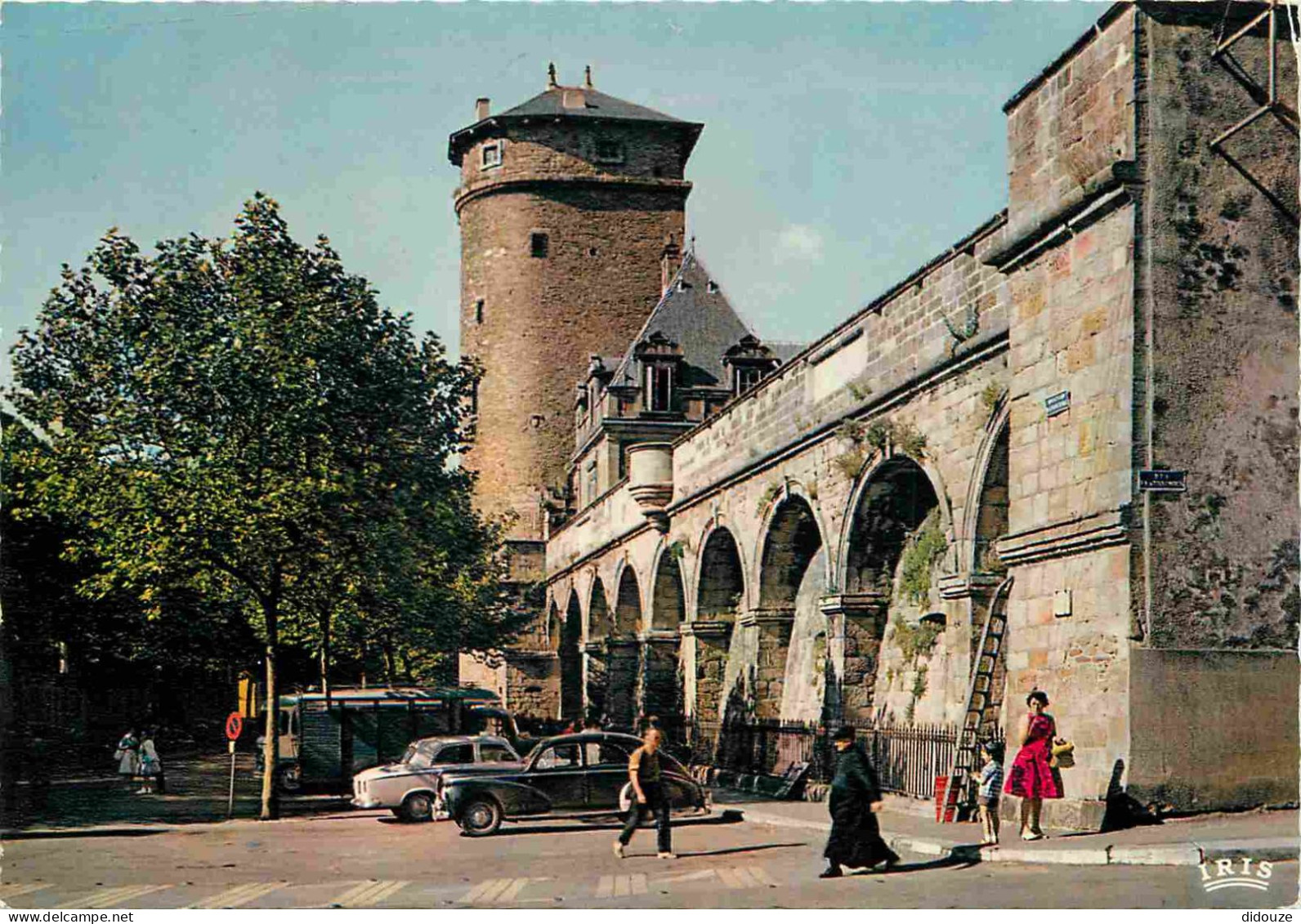 Automobiles - Rodez - Les Remparts De L'Evêché - Pretre - Carte Dentelée - CPSM Grand Format - Voir Scans Recto-Verso - PKW