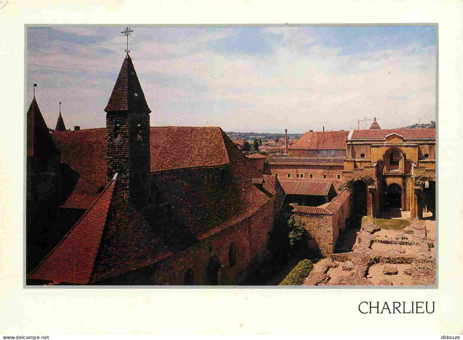 42 - Charlieu - Abbaye Bénédictine - CPM - Voir Scans Recto-Verso - Charlieu