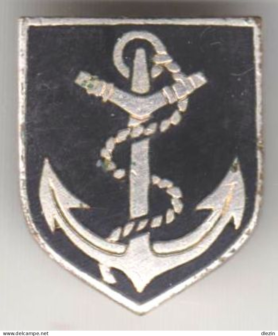 Gendarmerie Maritime. T2. Ancre Marel D'argent, Fond Noir, Sans Plateau Ni écrou. SM.2275. - Esercito