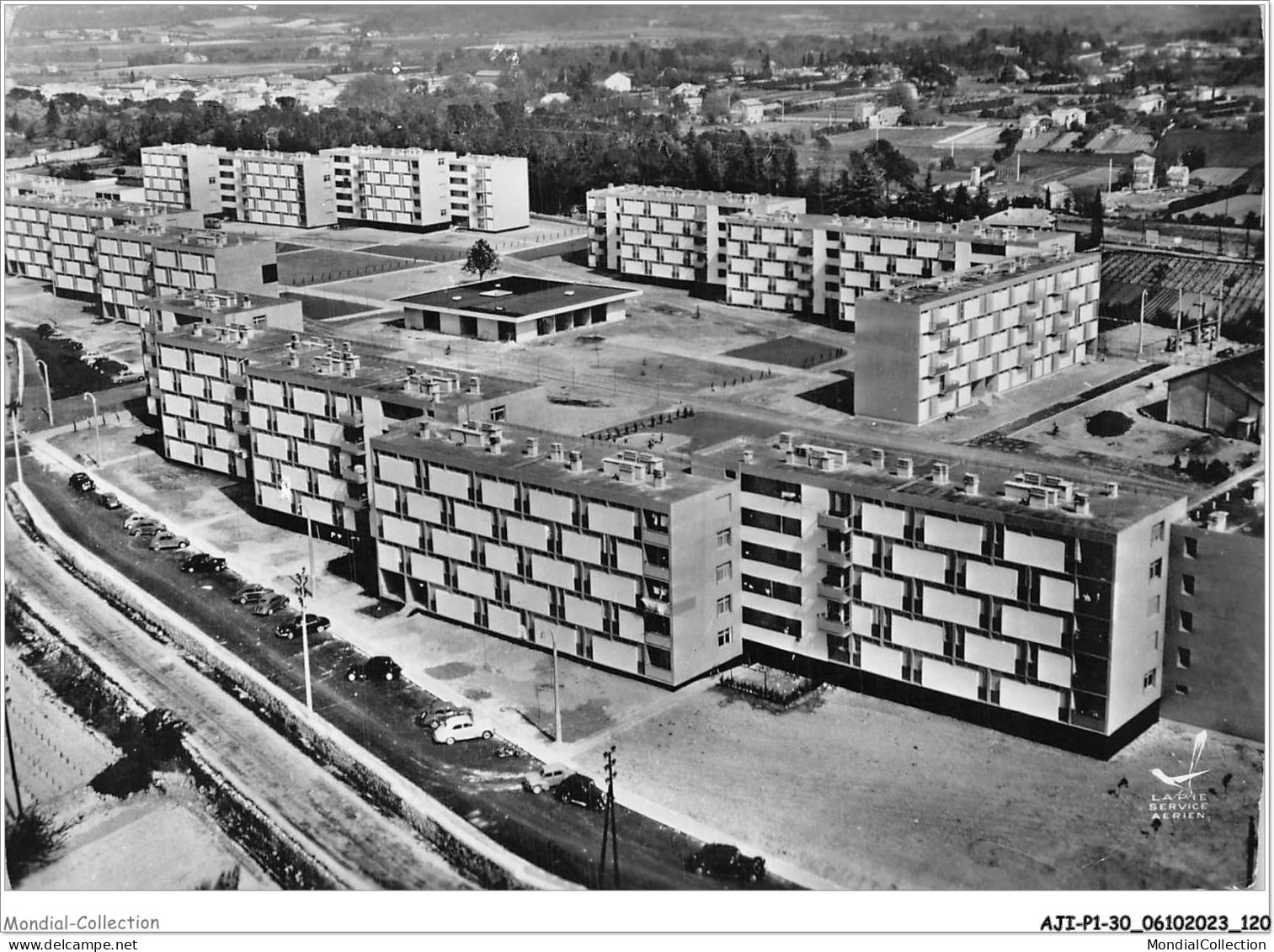 AJIP1-30-0061 - En Avion Au-dessus De - BAGNOLS-sur-CEZE - Gard - Quartier De La Citadelle - Les Nouvelles Cités C-e-a - Bagnols-sur-Cèze