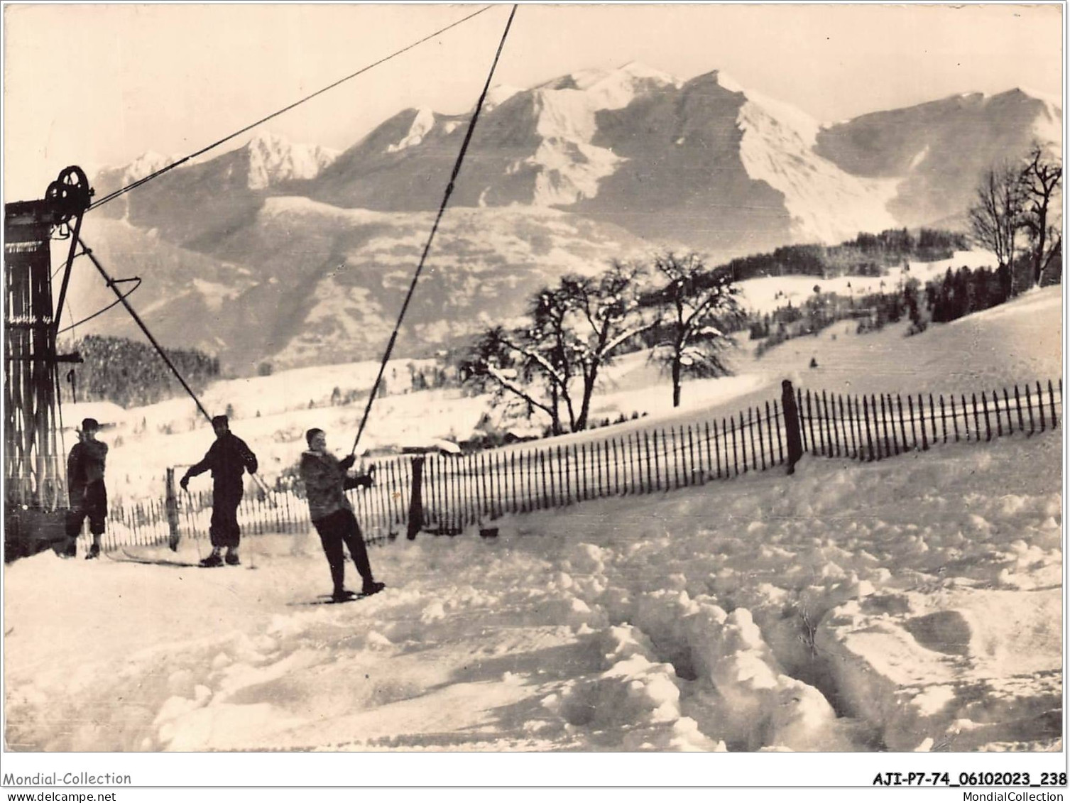 AJIP7-74-0792 - CORDON En Hiver - Haute-savoie - Le Remonte-pente Et Le Massif Du Mont-blanc - Bonneville