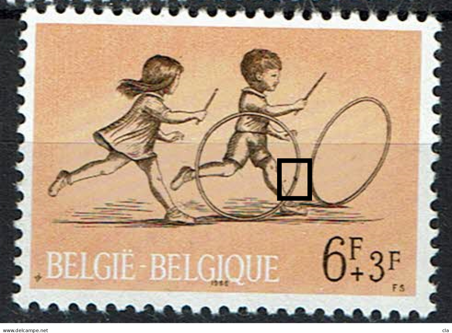 1402  **  LV 9  Point Noir Cerceau - 1961-1990