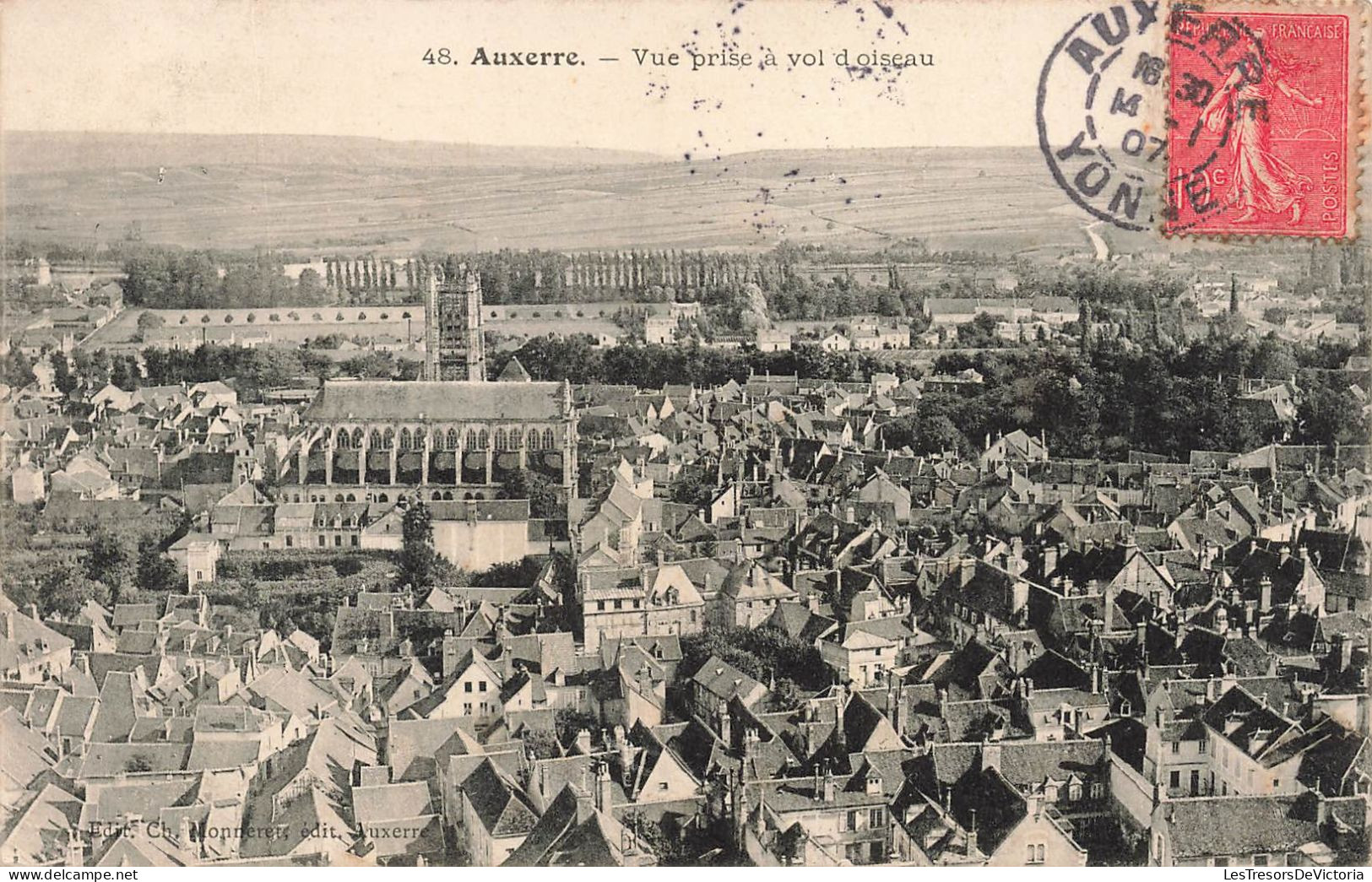 FRANCE - Auxerre - Vue Prise à Vol D'oiseau - Vue Sur La Ville - Vue D'ensemble - Carte Postale Ancienne - Auxerre