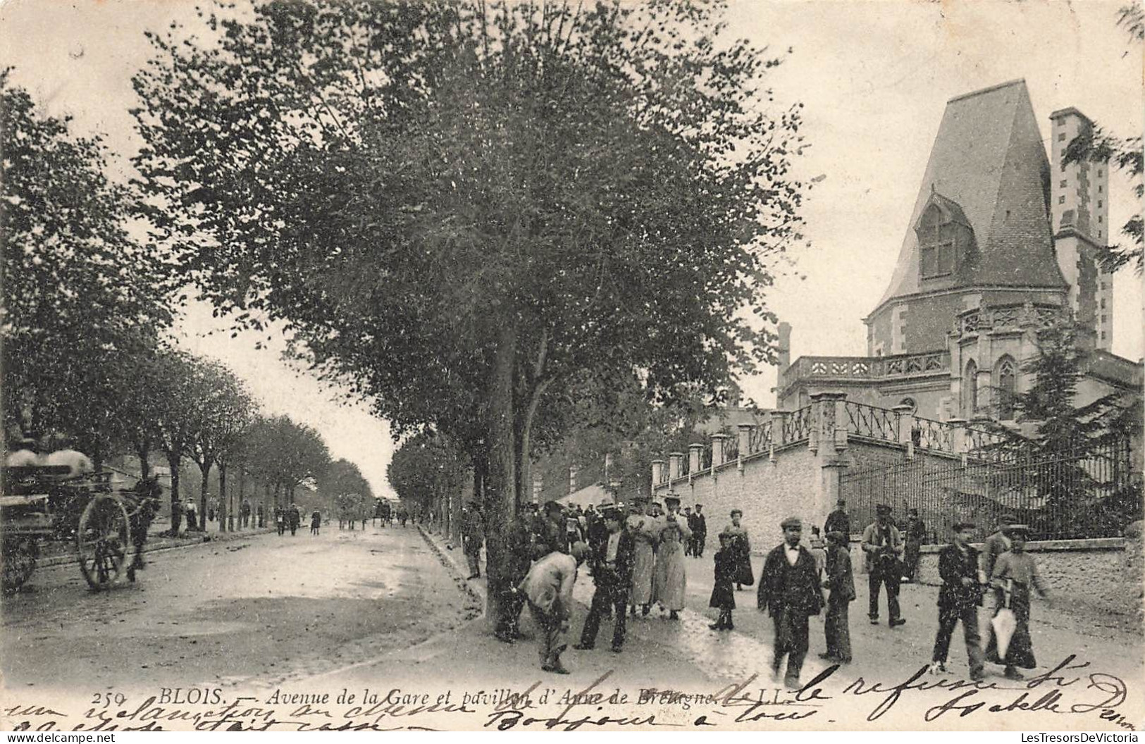 FRANCE - Blois - Avenue De La Gare Et Pavillon D'Anne De Bretagne - Animé - Carte Postale Ancienne - Blois