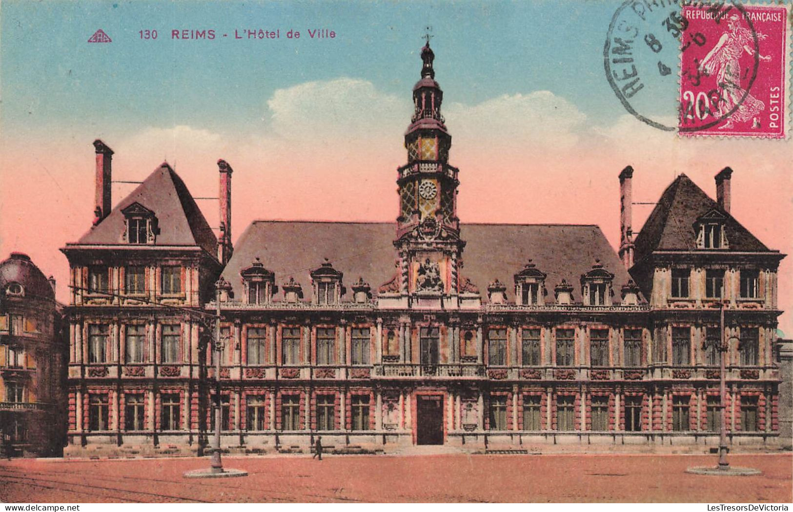 FRANCE - Reims - Vue Sur L'hôtel De Ville - Vue Générale - De L'extérieure Face à L'entrée - Carte Postale Ancienne - Reims