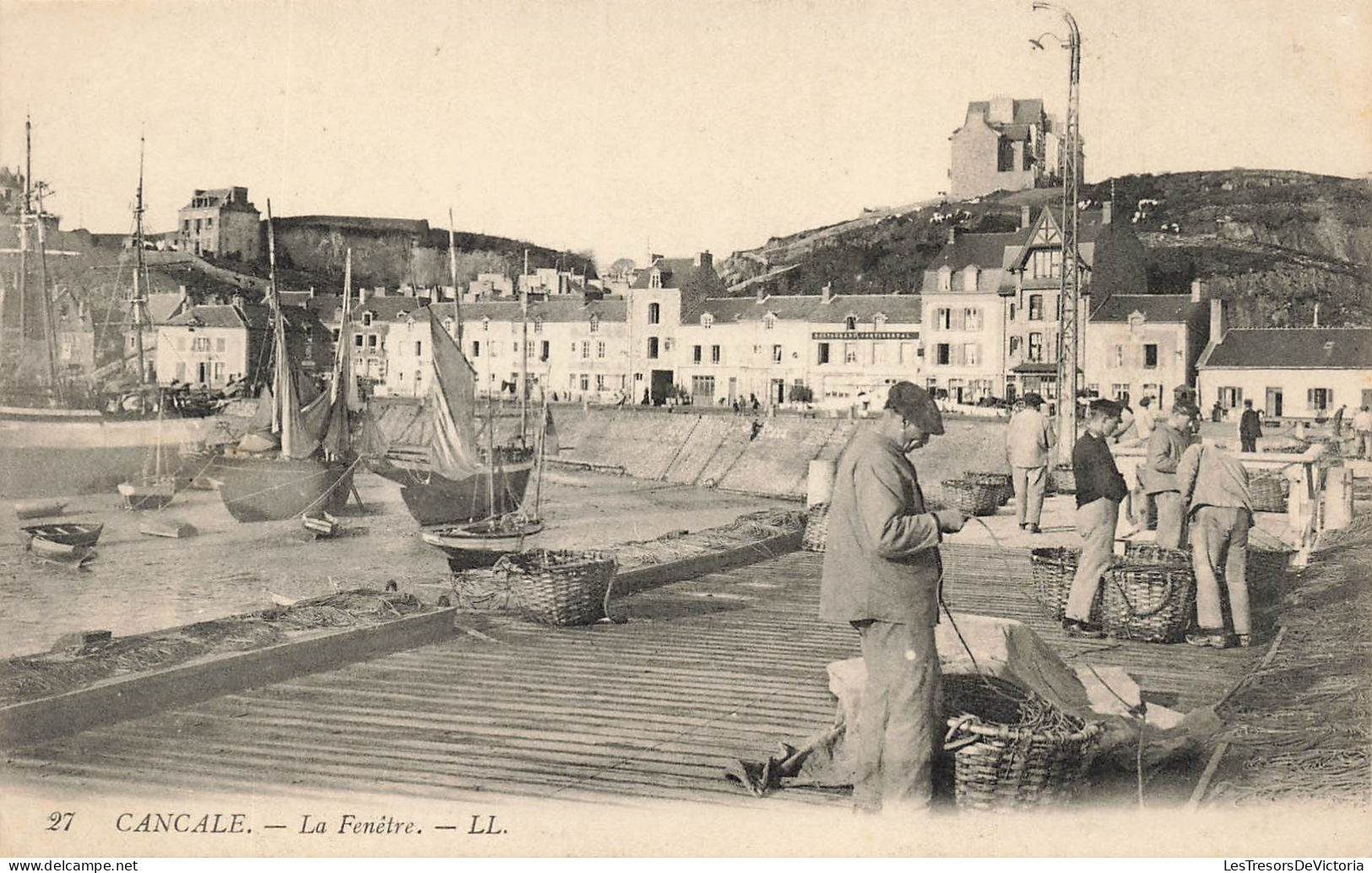 FRANCE - Cancale - La Fenêtre - Animé - Carte Postale Ancienne - Cancale