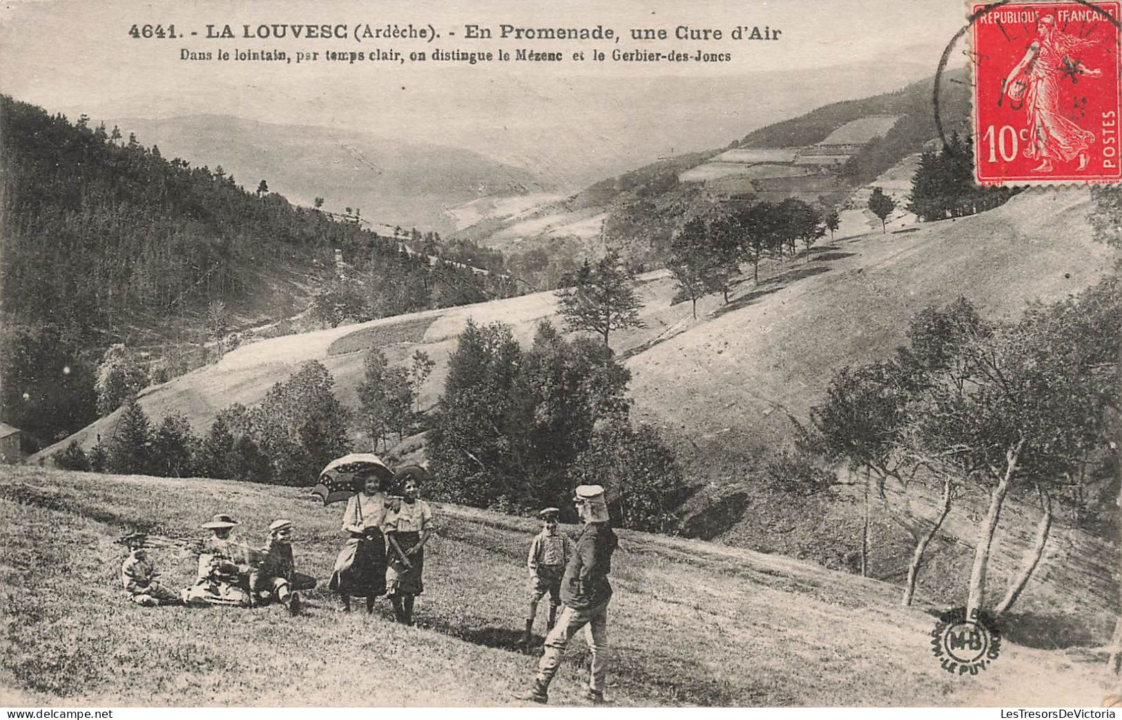 FRANCE - La Louvesc - En Promenade, Une Cure D'air - Animé - Carte Postale Ancienne - La Louvesc