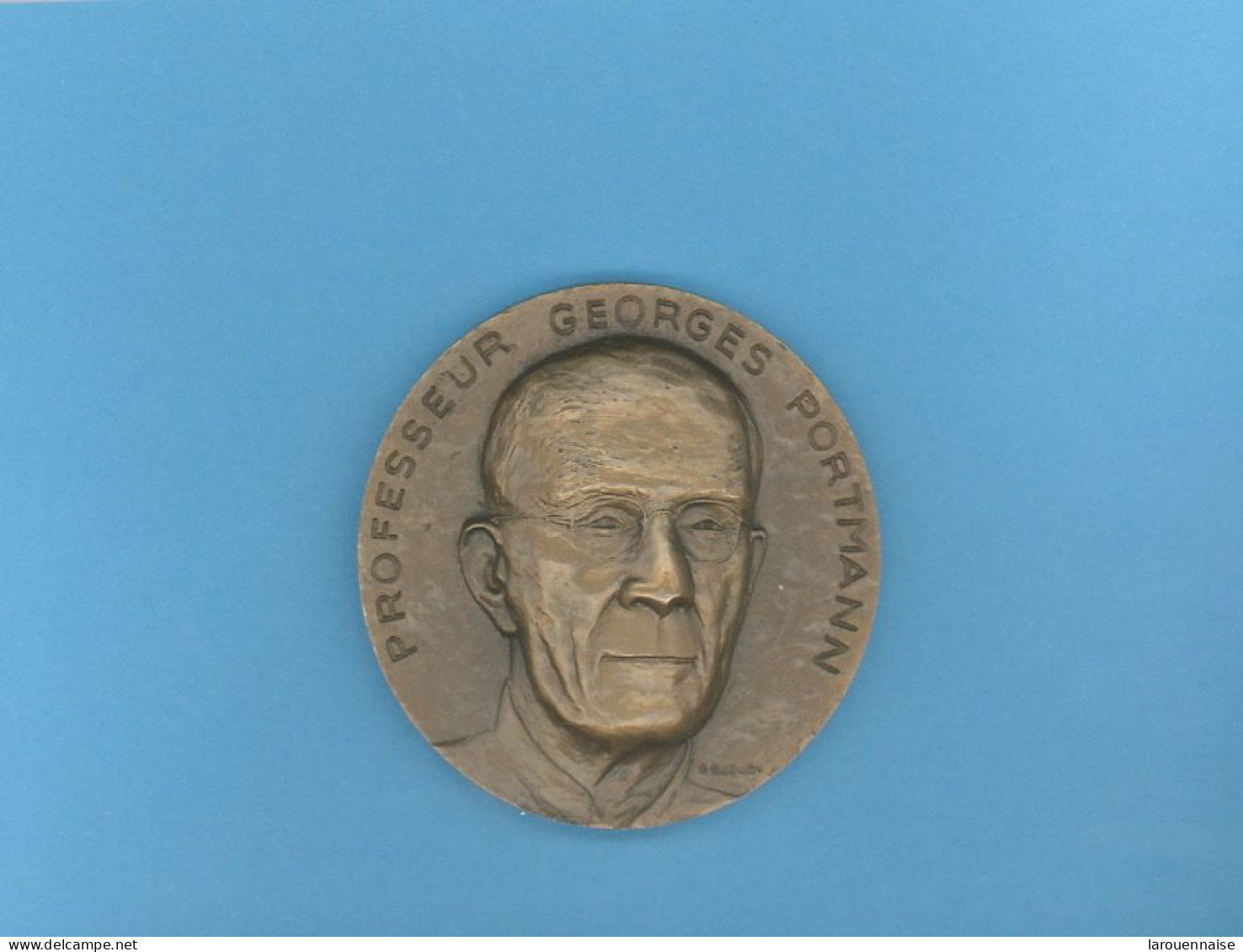 MEDAILLE -PROFESSEUR GEORGES PORTMANN -BRONZE 68 Mm -240,6 Gr - GRAVEUR : GÉRARD BUQUOY-ATELIER MONNAIE DE PARIS 1980 - - Profesionales / De Sociedad