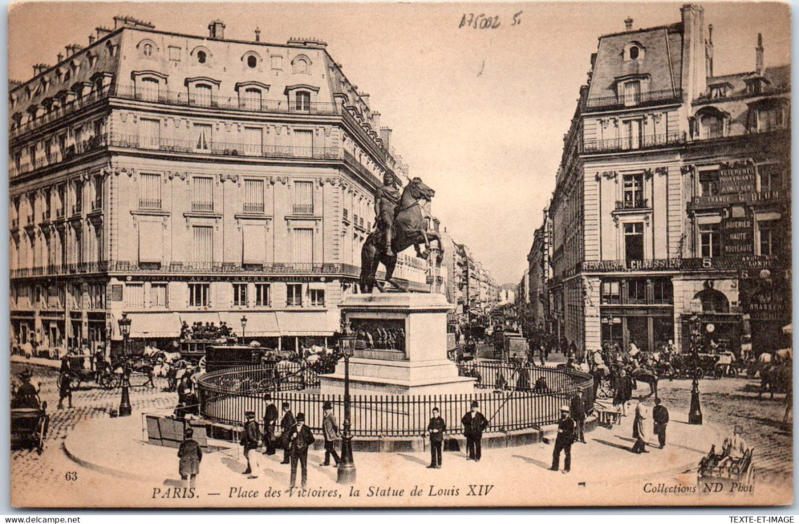 75002 PARIS - Place Des Victoires, La Statue De Louis XIV  - Arrondissement: 02