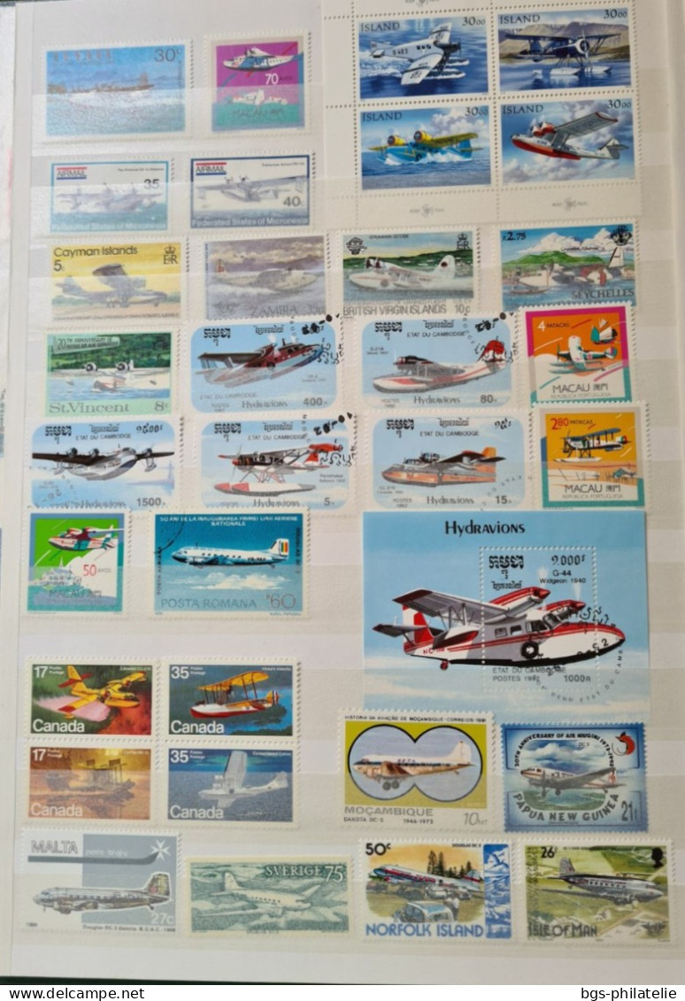 Collection de timbres sur le thème des Avions.