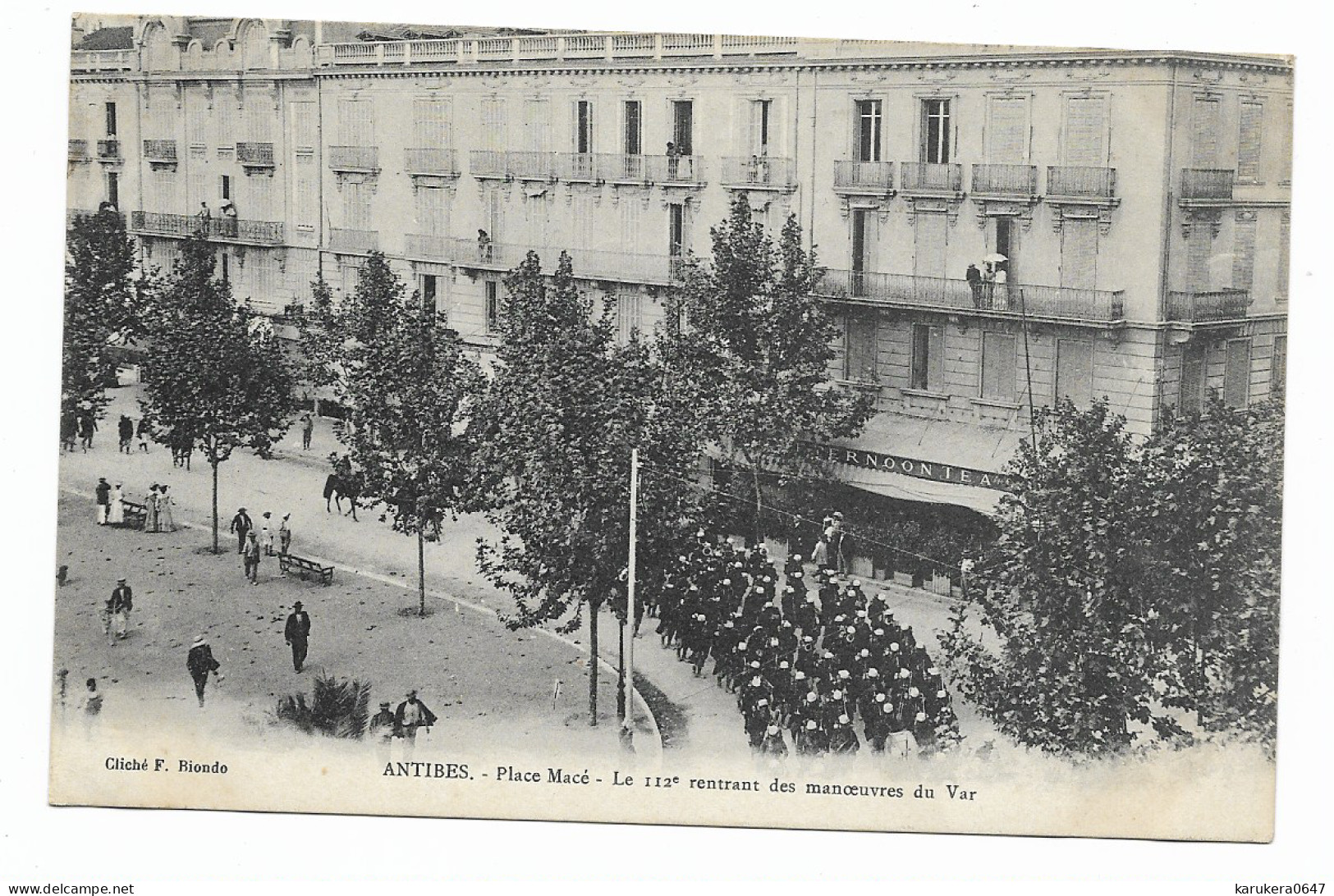 ANTIBES PLACE PLACE MACE LE 112 IEME RENTRANT DES MANOEUVRES DU VAR - Antibes - Vieille Ville