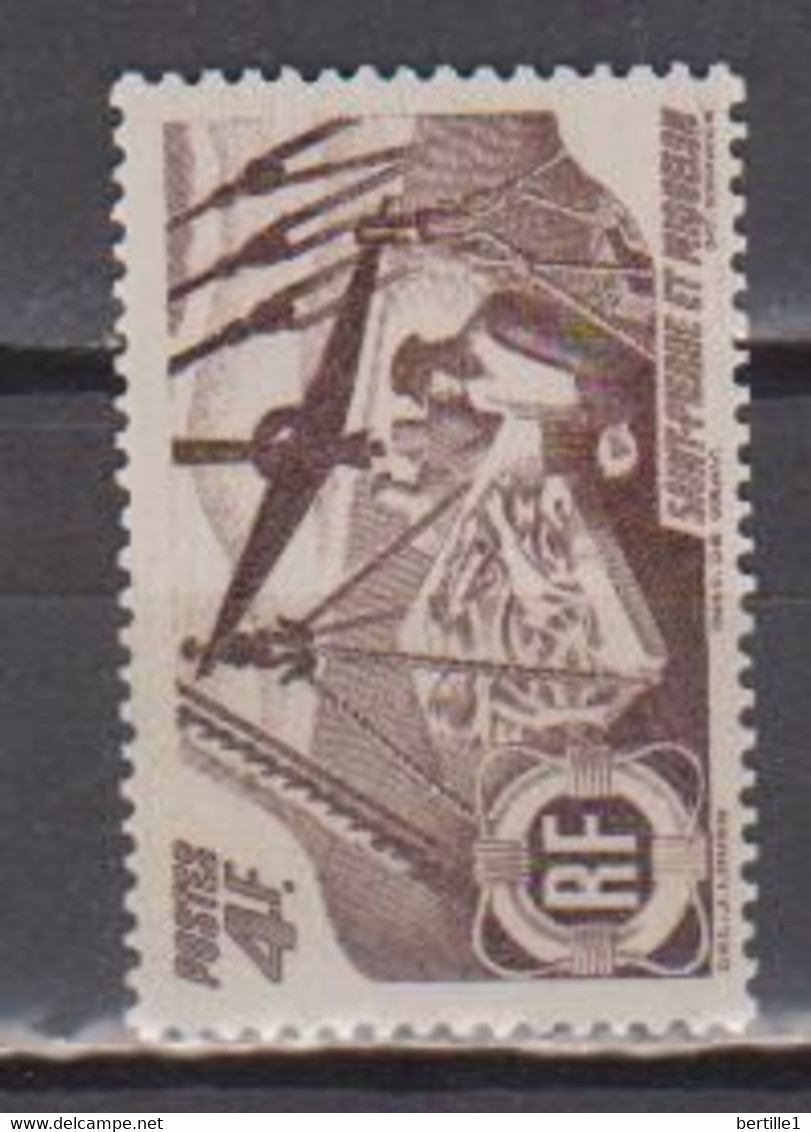 SAINT PIERRE ET MIQUELON           N°  YVERT  337  NEUF AVEC CHARNIERES    ( CHARN  03/03 ) - Unused Stamps