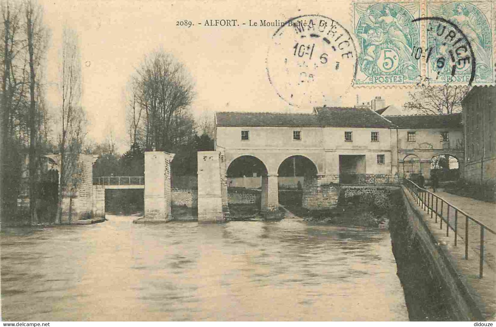 94 - Maisons Alfort - Le Moulin Brulé - Correspondance - CPA - Oblitération Ronde De 1905 - Voir Scans Recto-Verso - Maisons Alfort