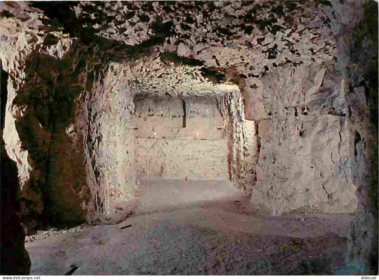 80 - Les Grottes De Naours - La Nef Centrale Des Chapelles - Carte Neuve - CPM - Voir Scans Recto-Verso - Naours