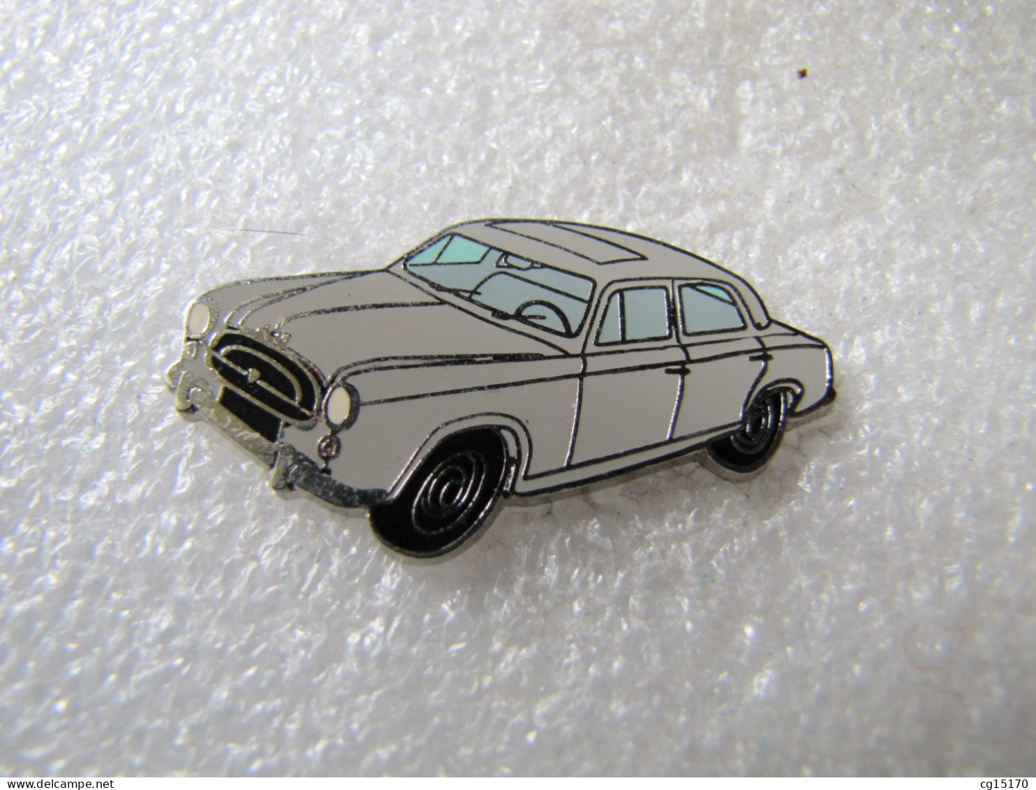 PIN'S     PEUGEOT  403  Email Grand Feu  SEGALEN COLLECTION - Peugeot