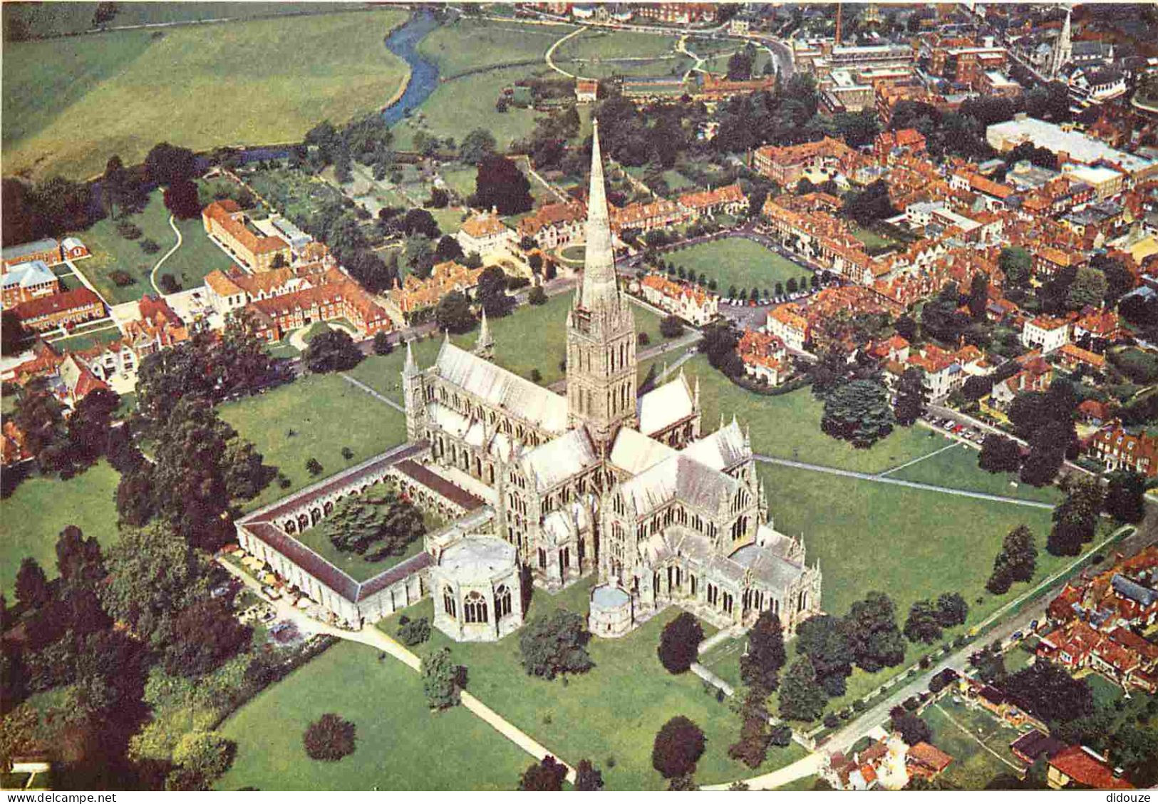 Angleterre - Salisbury - Cathedral - Cathédrale - From The Air - Aerial View - Vue Aérienne - Wiltshire - England - Roya - Salisbury