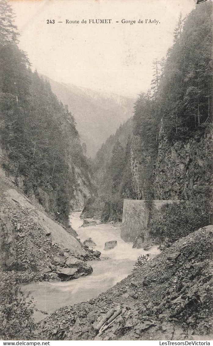 FRANCE - Route De Flumet - Gorge De L'Arly - Carte Postale Ancienne - Otros & Sin Clasificación