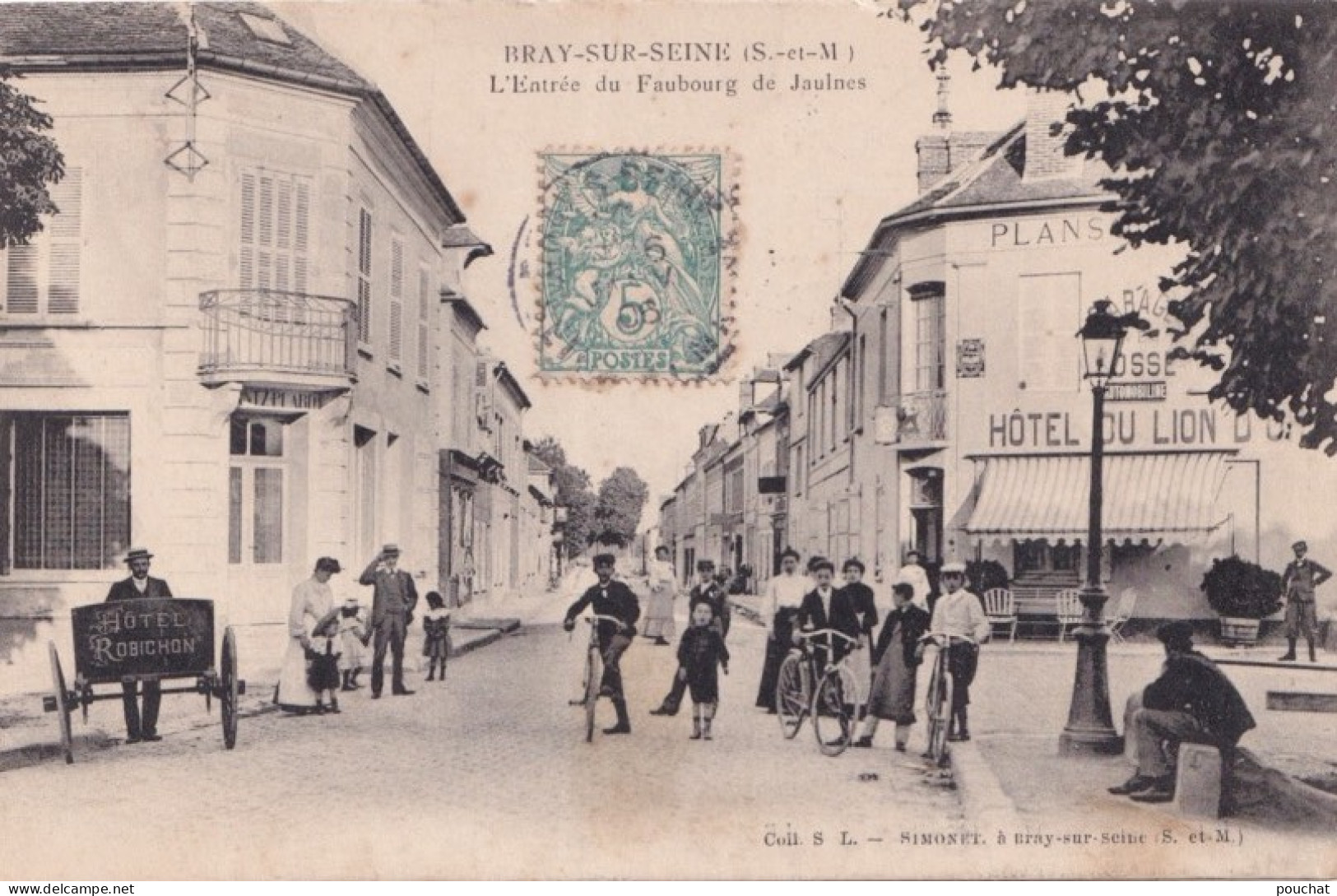 E17-77) BRAY SUR SEINE - L ' ENTREE DU  FAUBOURG DE JAULNES - ANIMEE - HABITANTS  - EN 1906 - Bray Sur Seine